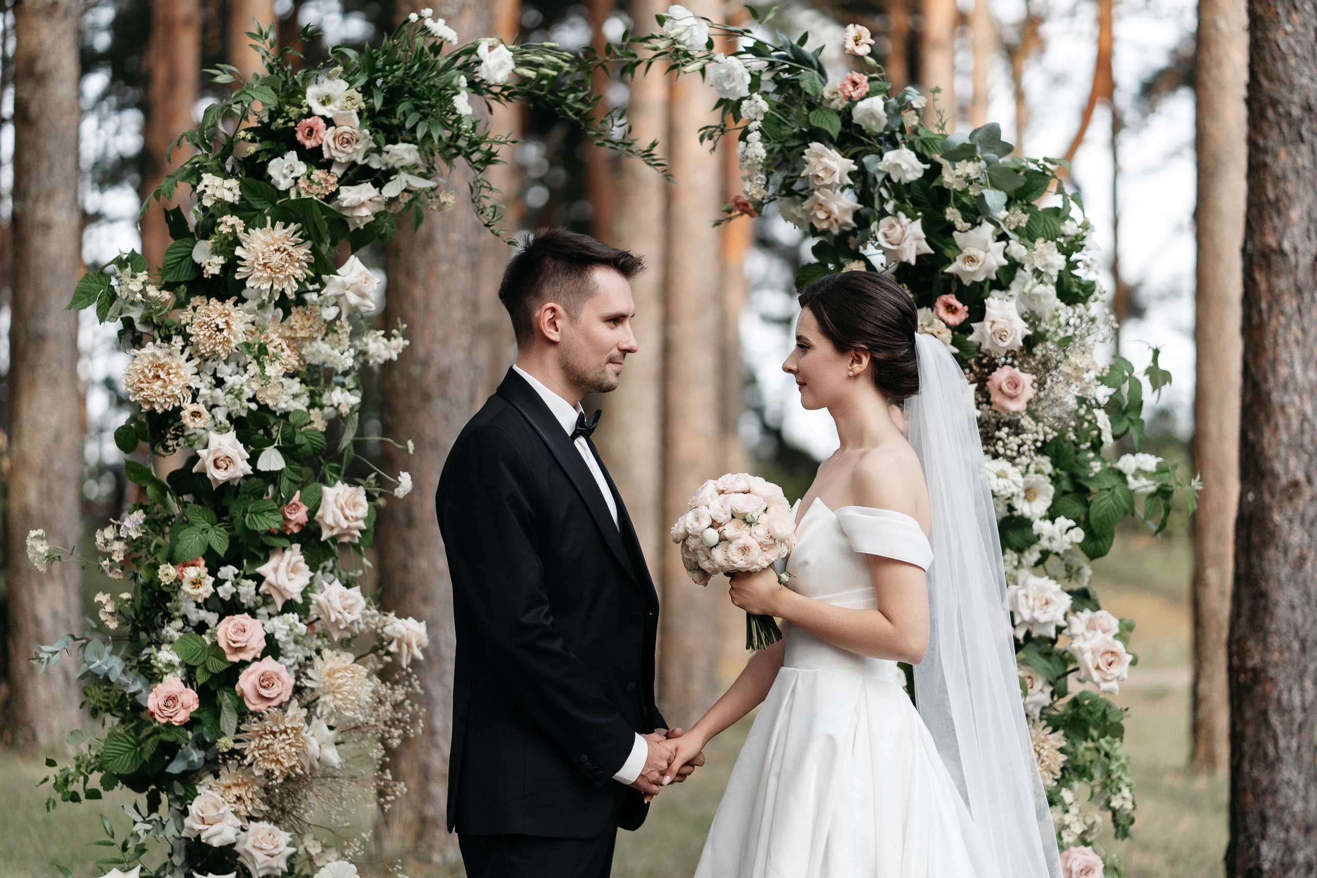 Сверкай, как молния, танцуй, как в последний раз. Олег и Мария Ивановы фотограф и видеограф в Пскове Санкт - Петербурге