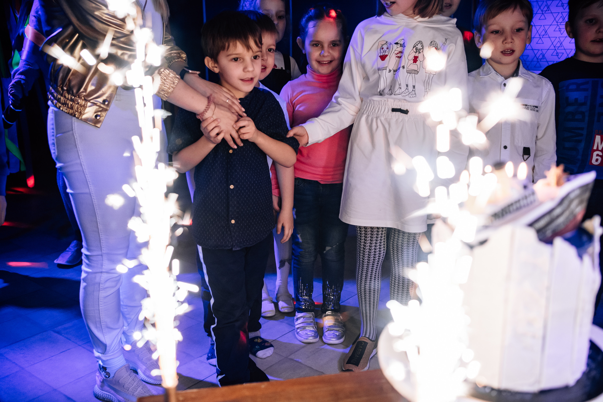 Дни Рождения в Labirint. Детский и семейный фотограф в Красноярске Настя Ярош