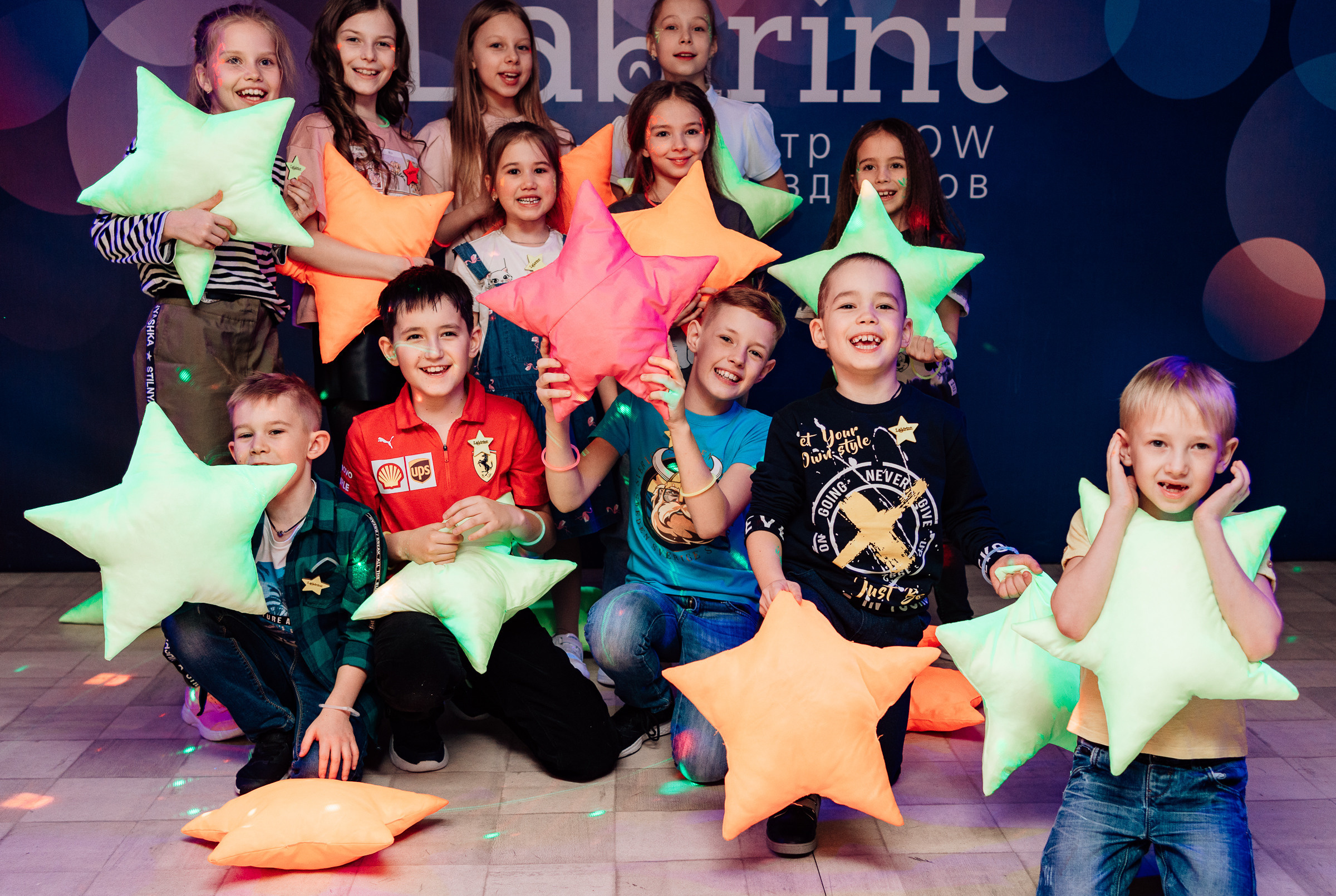 Дни Рождения в Labirint. Детский и семейный фотограф в Красноярске Настя Ярош