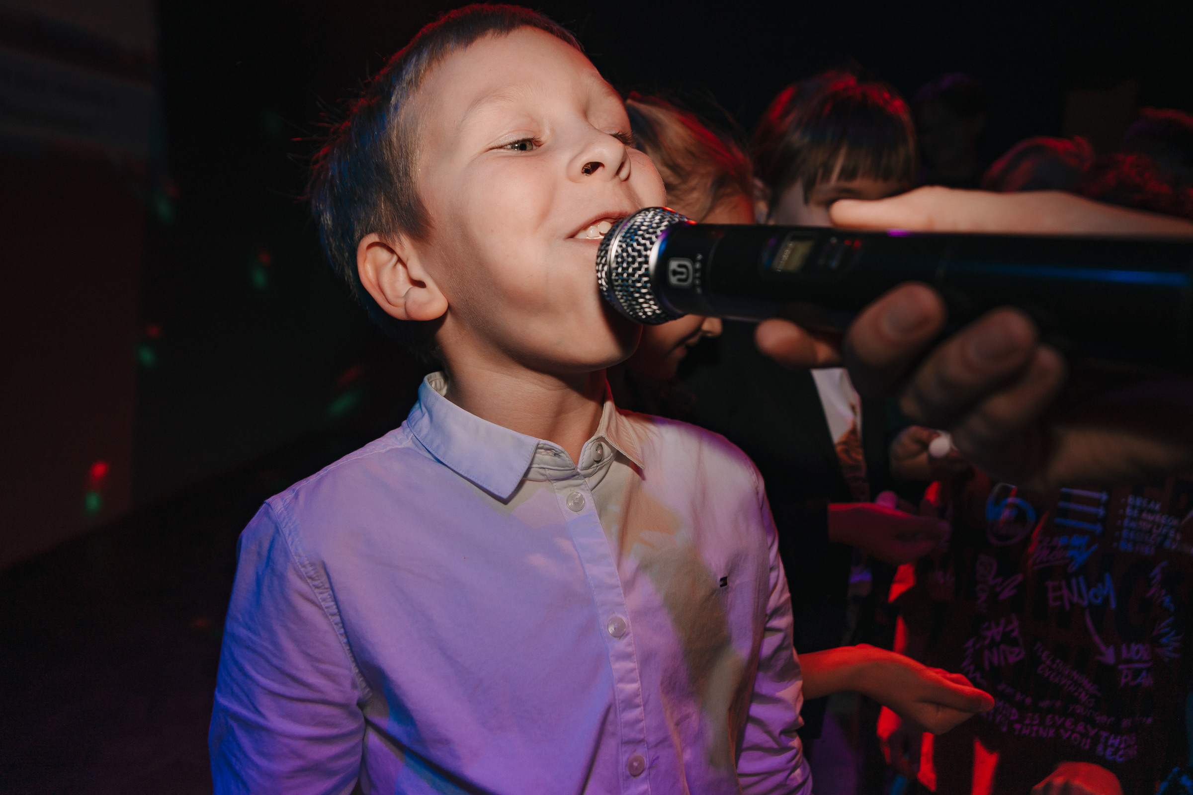 Дни Рождения в Labirint. Детский и семейный фотограф в Красноярске Настя Ярош