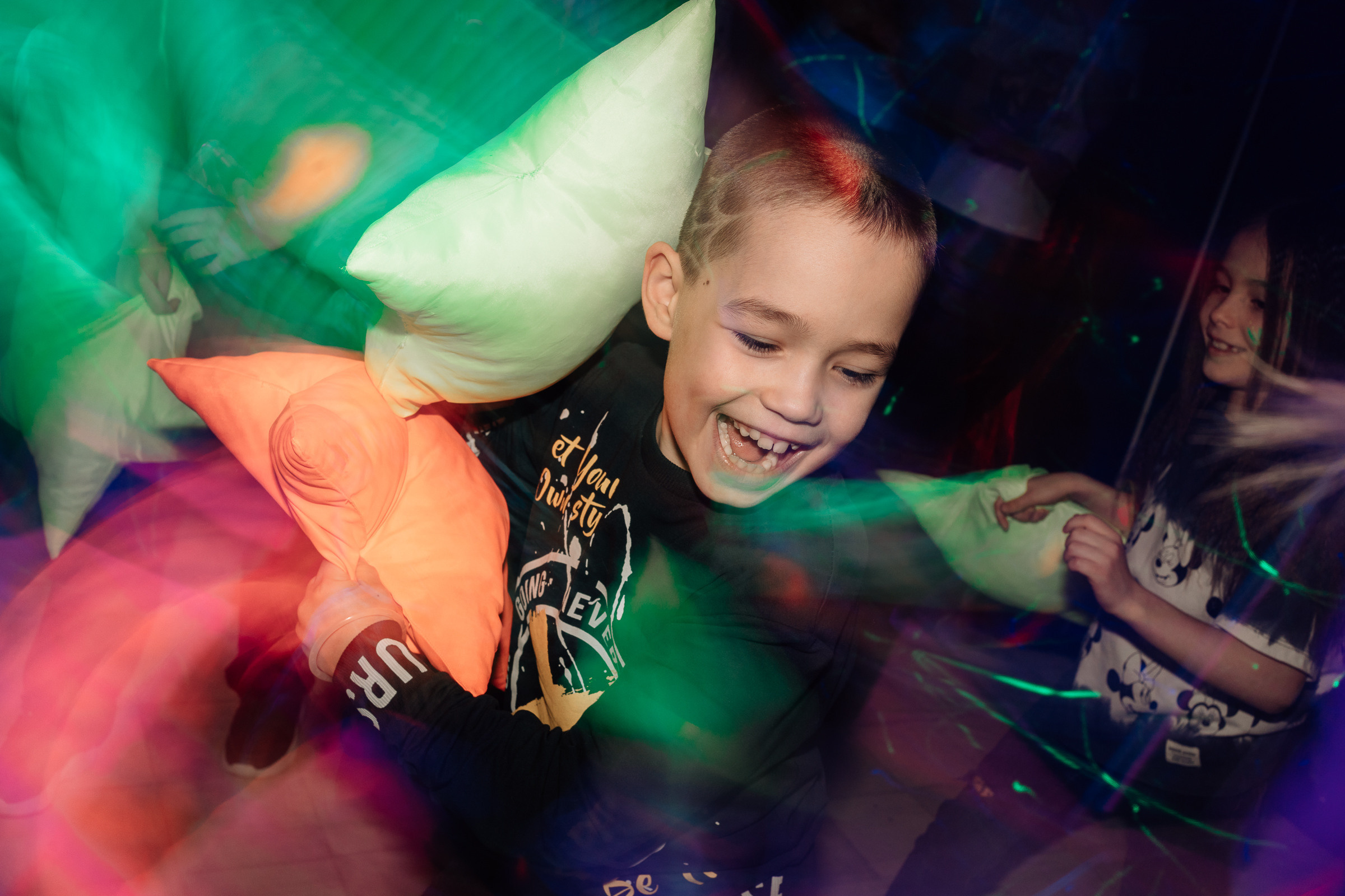 Дни Рождения в Labirint. Детский и семейный фотограф в Красноярске Настя Ярош