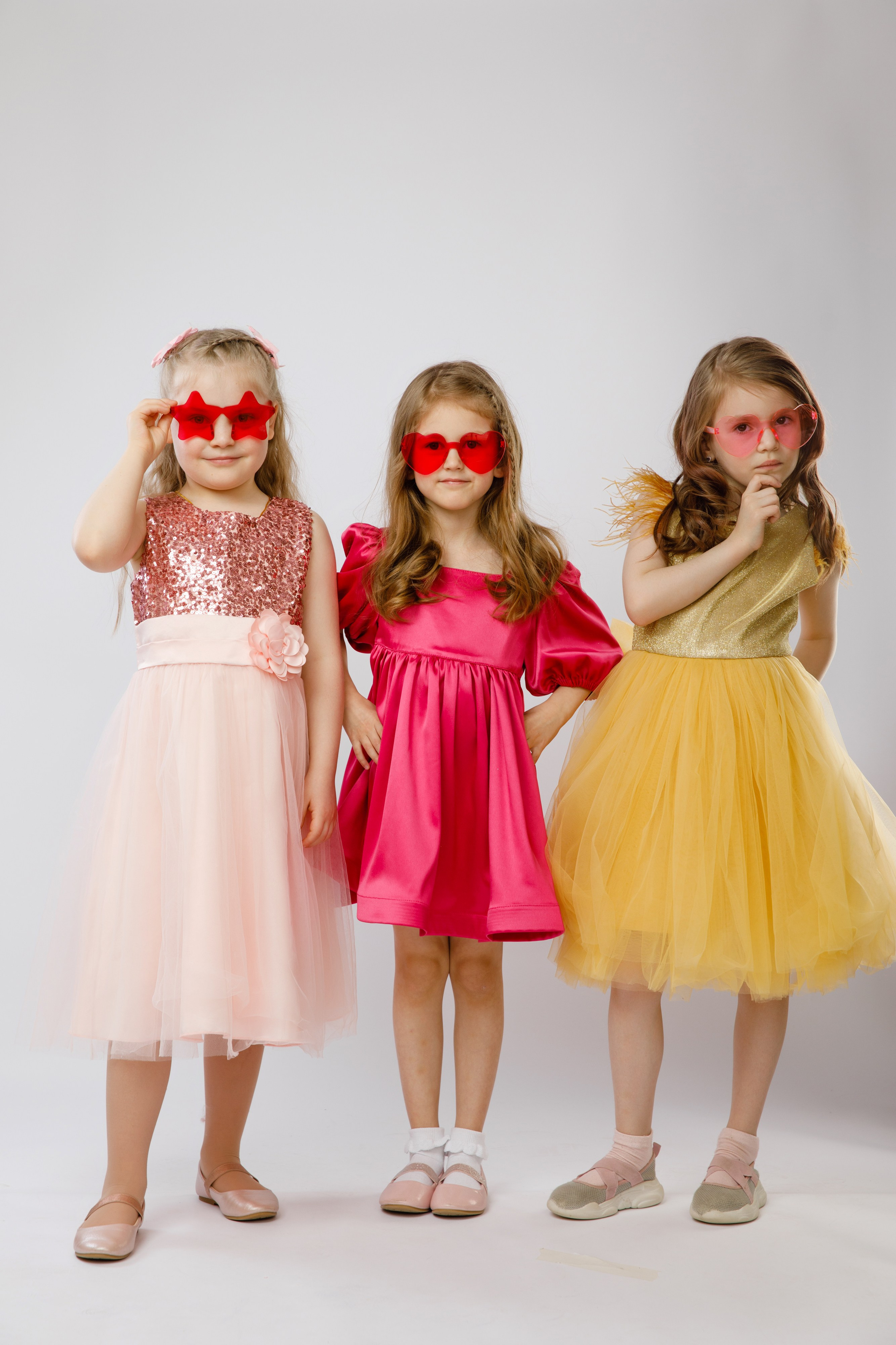 ГРУППОВЫЕ ФОТОГРАФИИ. Выпускные альбомы в Москве FOTOVMESTE