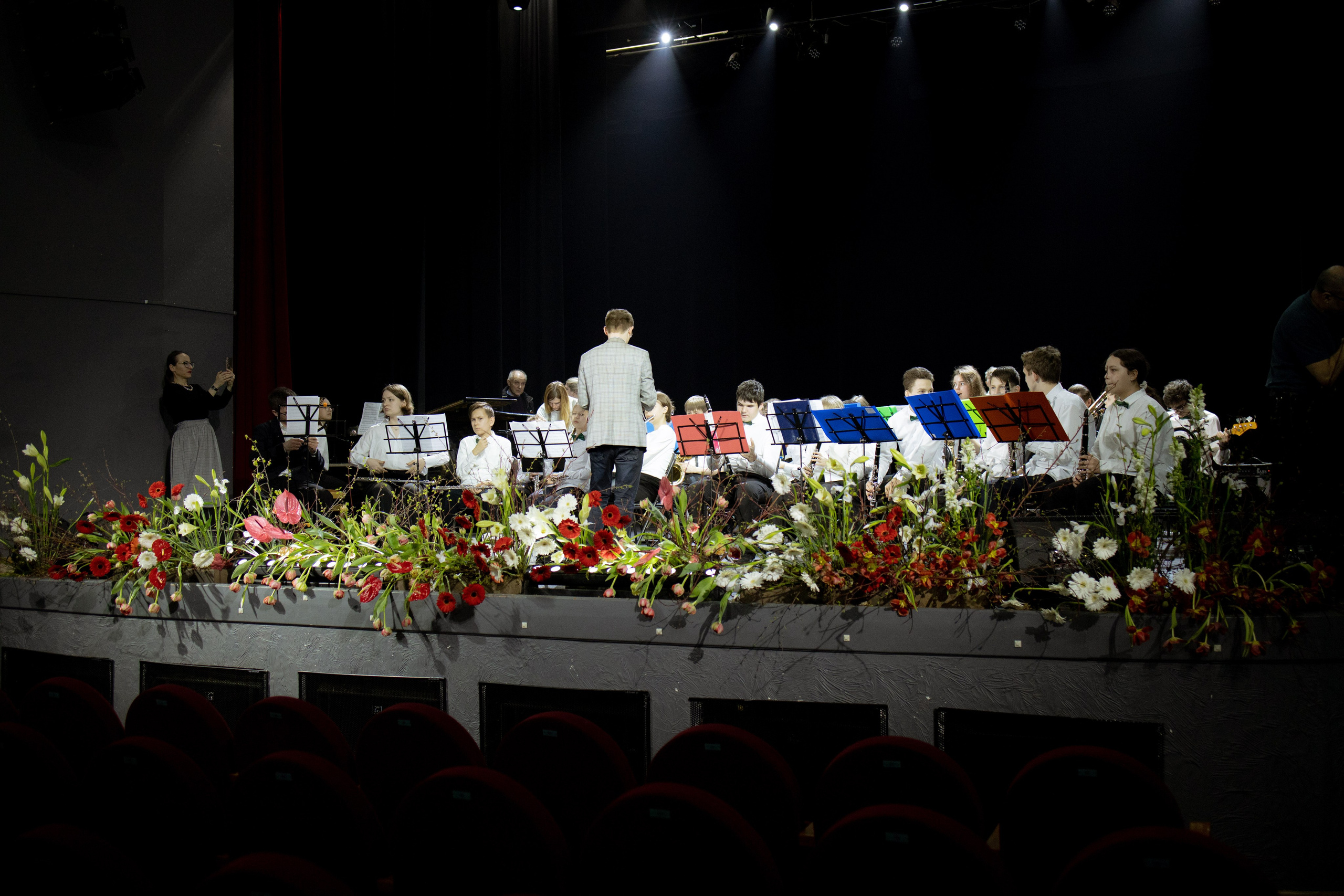 Оформление Отчетного концерта Музыкальной школы Глазунова. Оформление свадеб, декор свадеб Вера Маркова, Москва