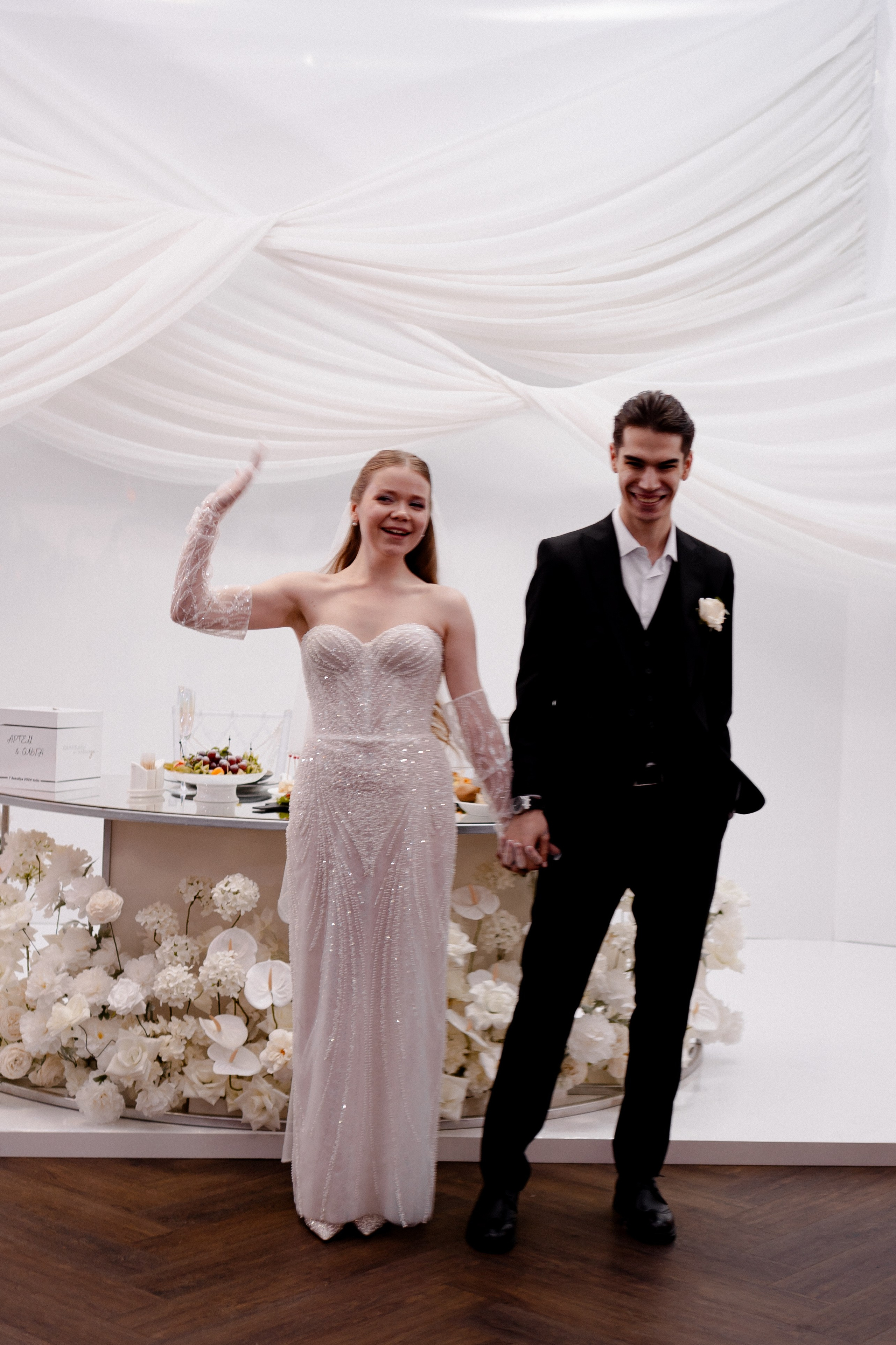 СВАДЕБНАЯ СЬЕМКА СБОРОВ В ОТЕЛЕ И ВЫЕЗД НА ЦЕРЕМОНИЮ (СНЯТО В СИБИРЕ В НИЖНЕВАРТОВСКЕ). Профессиональный фотограф, Санкт-Петербург — Виктория Богомолова