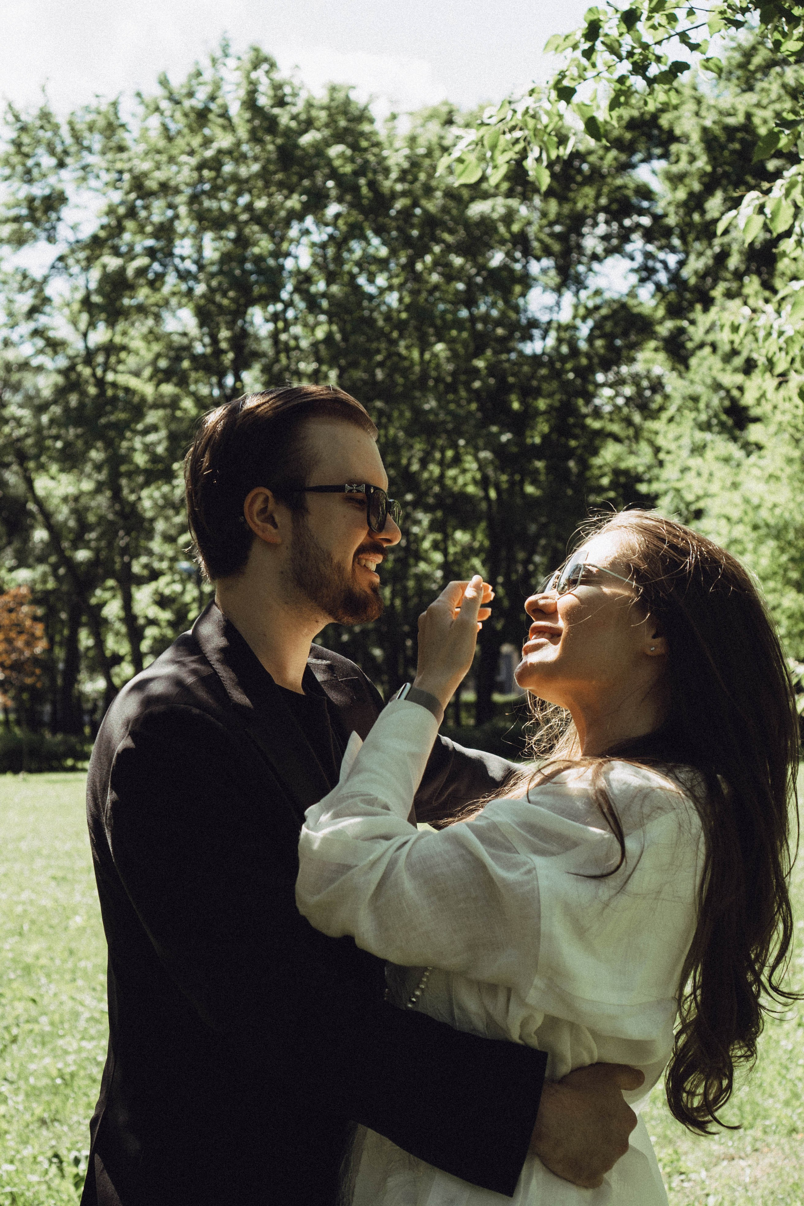 СВАДЕБНАЯ СЬЕМКА В ПАРКЕ ПОБЕДЫ И ПРОГУЛКА ПО МОСКОВСКОМУ ПРОСПЕКТУ. Профессиональный фотограф, Санкт-Петербург — Виктория Богомолова