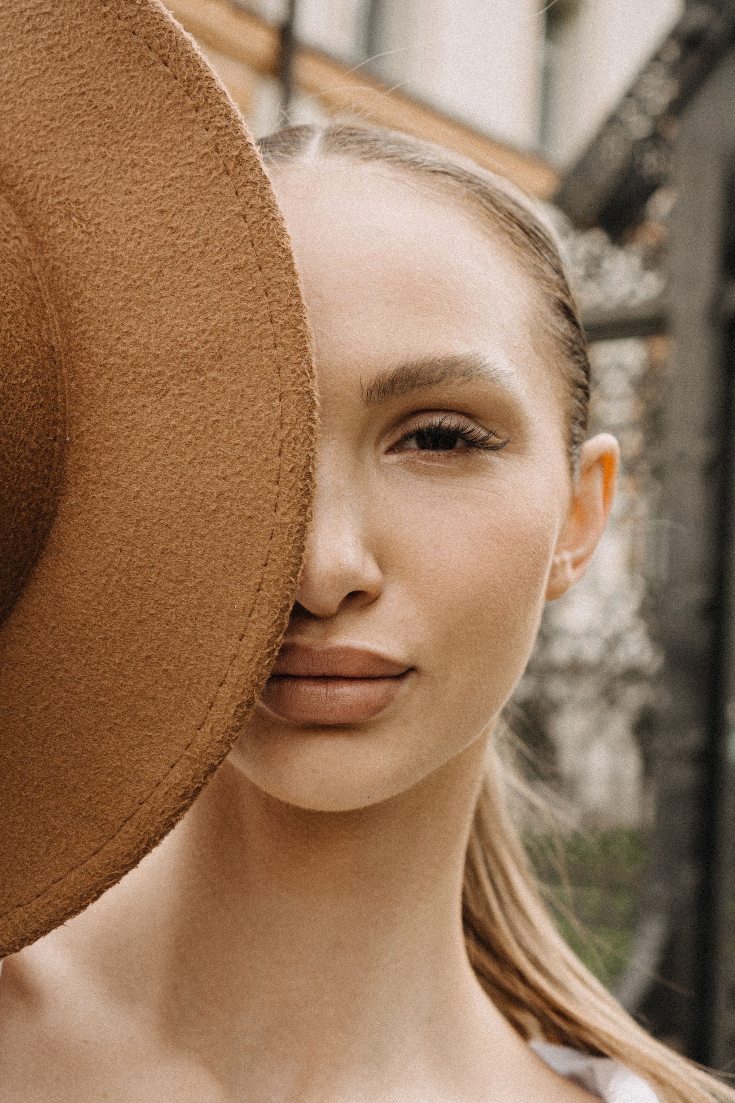 МЫ ГУЛЯЛИ ПРО КРЫШАМ ПИТЕРА. Профессиональный фотограф, Санкт-Петербург — Виктория Богомолова