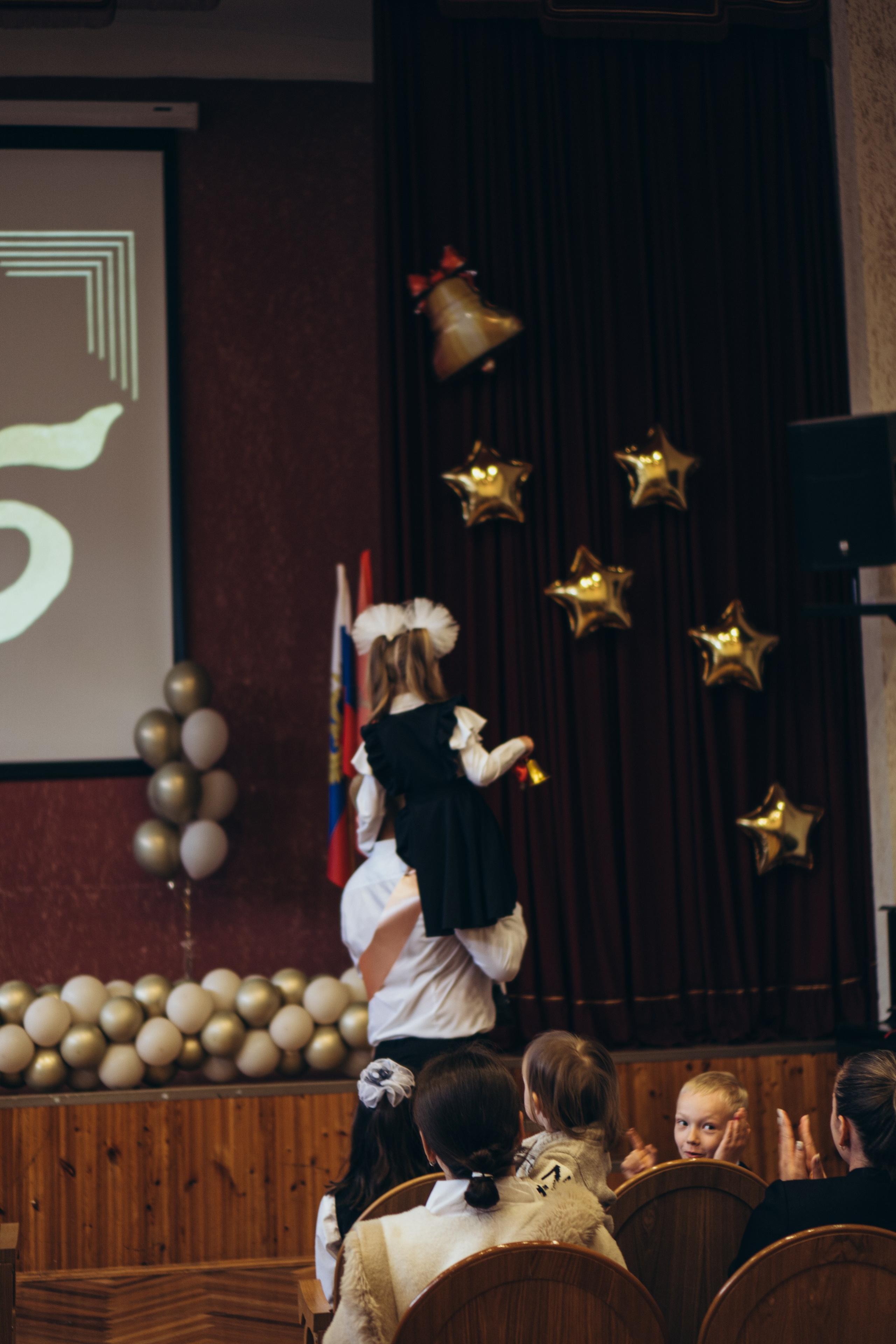 ПОСЛЕДНИЙ ЗВОНОК. Профессиональный фотограф, Санкт-Петербург — Виктория Богомолова