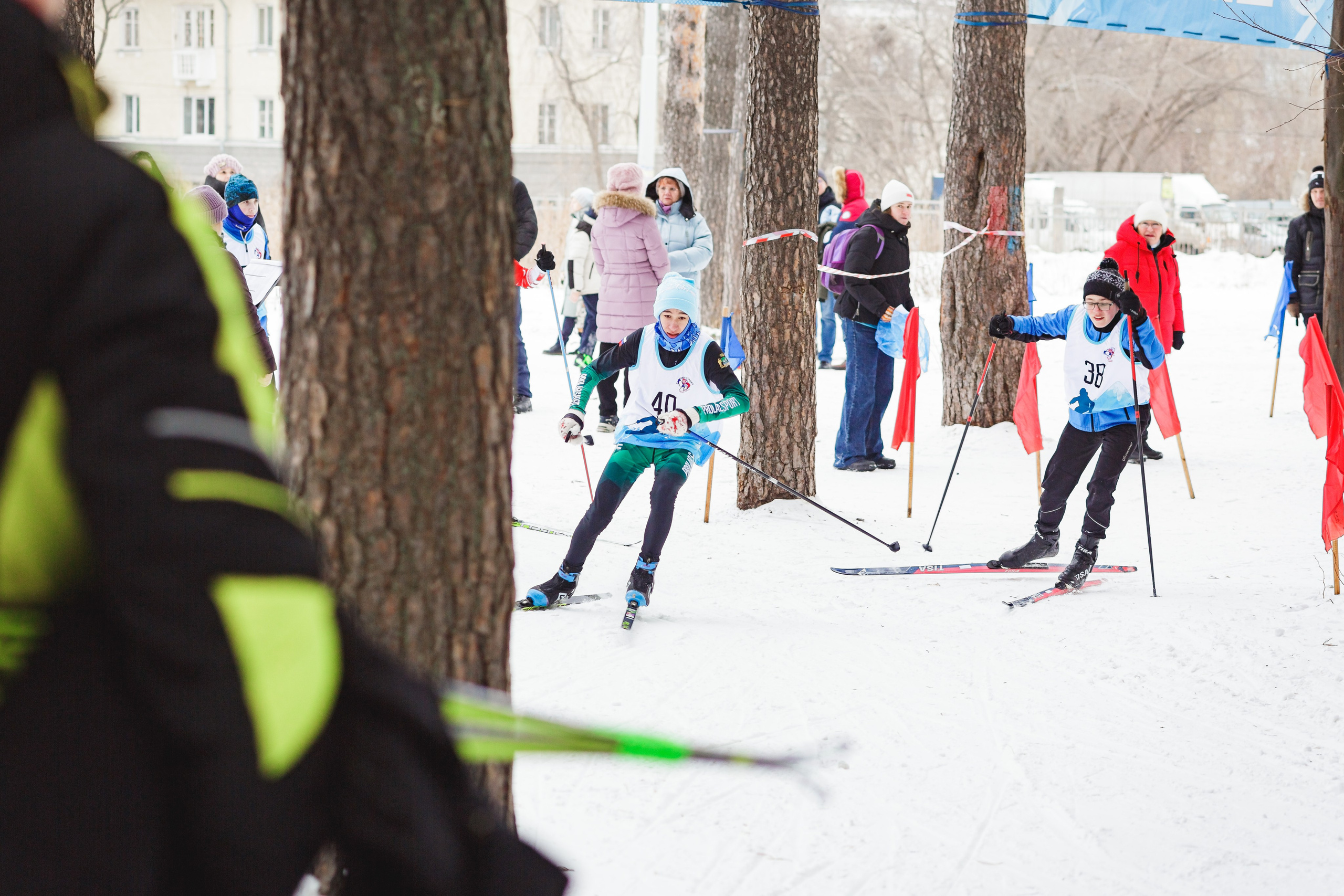Фотограф Екатеринбург. Фотограф Верхняя Пышма. Фотограф Среднеуральск. Семейная фотосессия в Екатеринбурге. Репортажная фотосъемка. Спортивный фотограф в Екатеринбурге. Съемка лыжных гонок. Фотограф лыжников.
