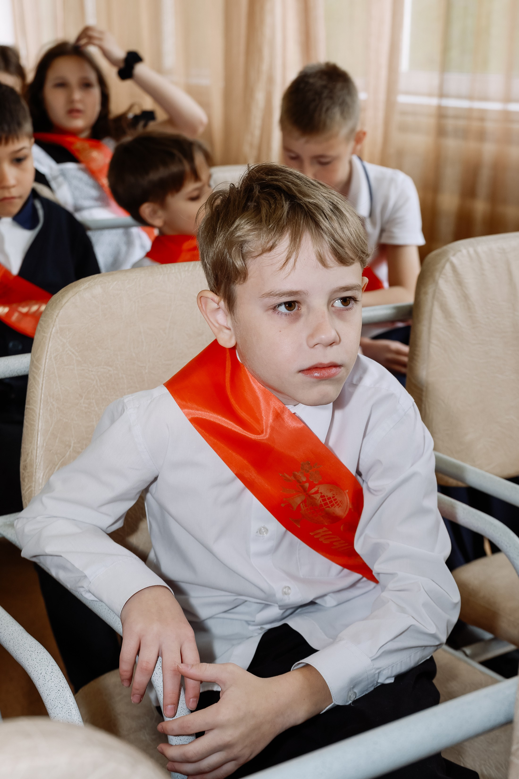 Последний звонок 4б школа 26. Фотограф Юлия Мальцева