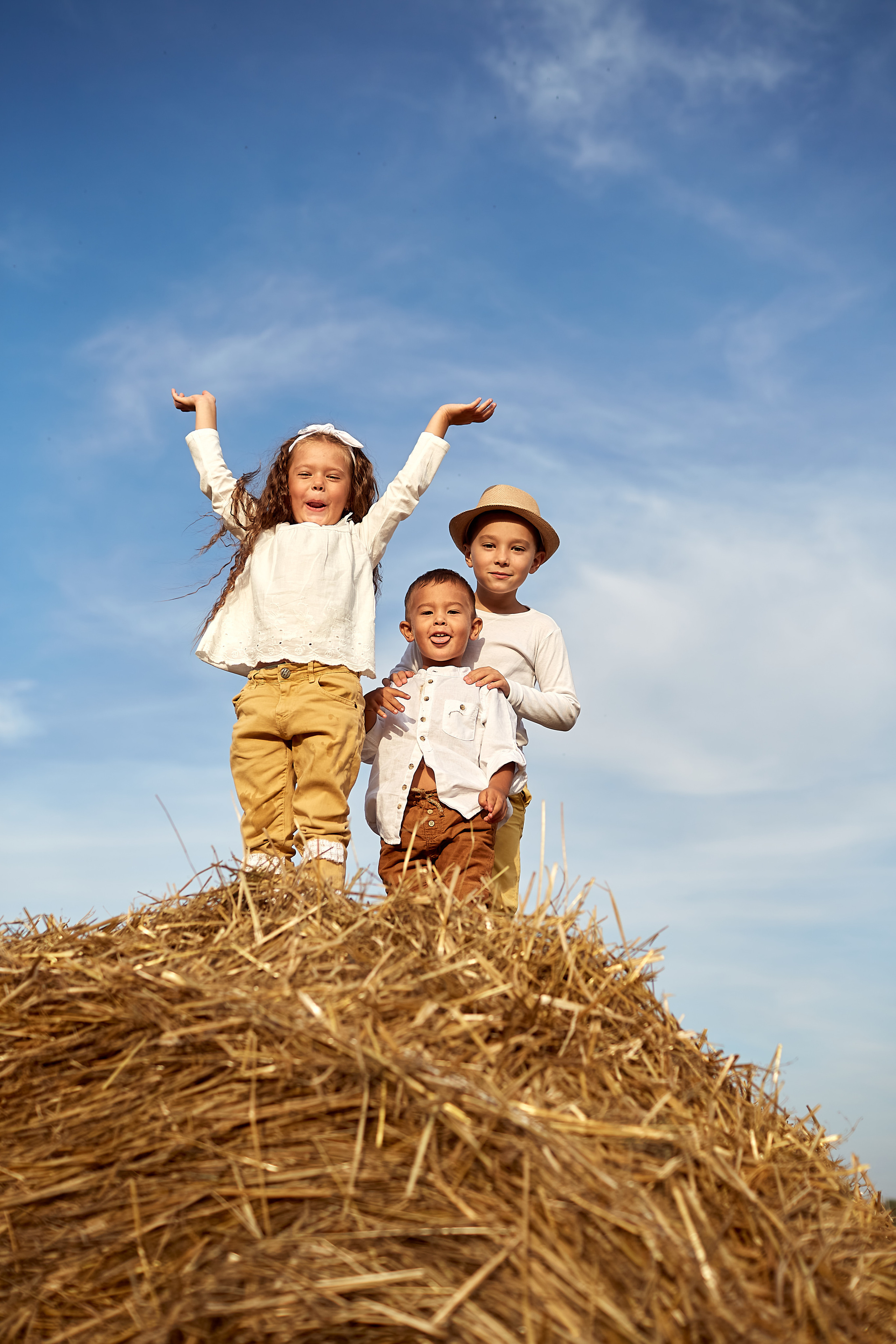 Безмятежность в поле. Фотограф Москва|Ясенево Яна Новокрещенных