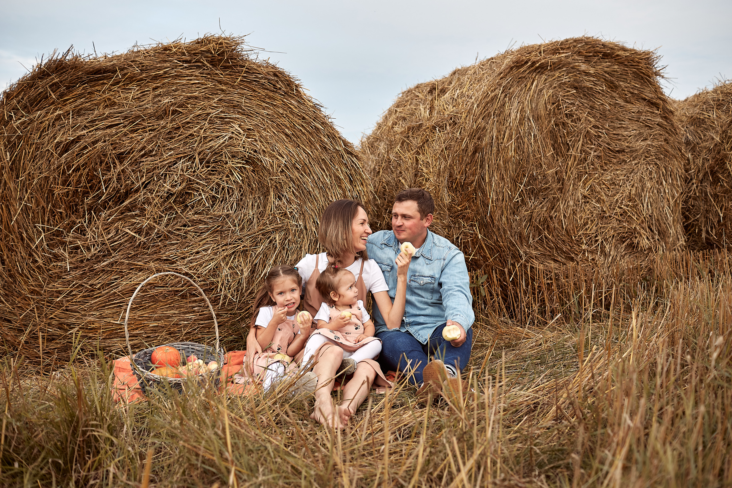 Полюшко, поле. Фотограф Москва|Ясенево Яна Новокрещенных