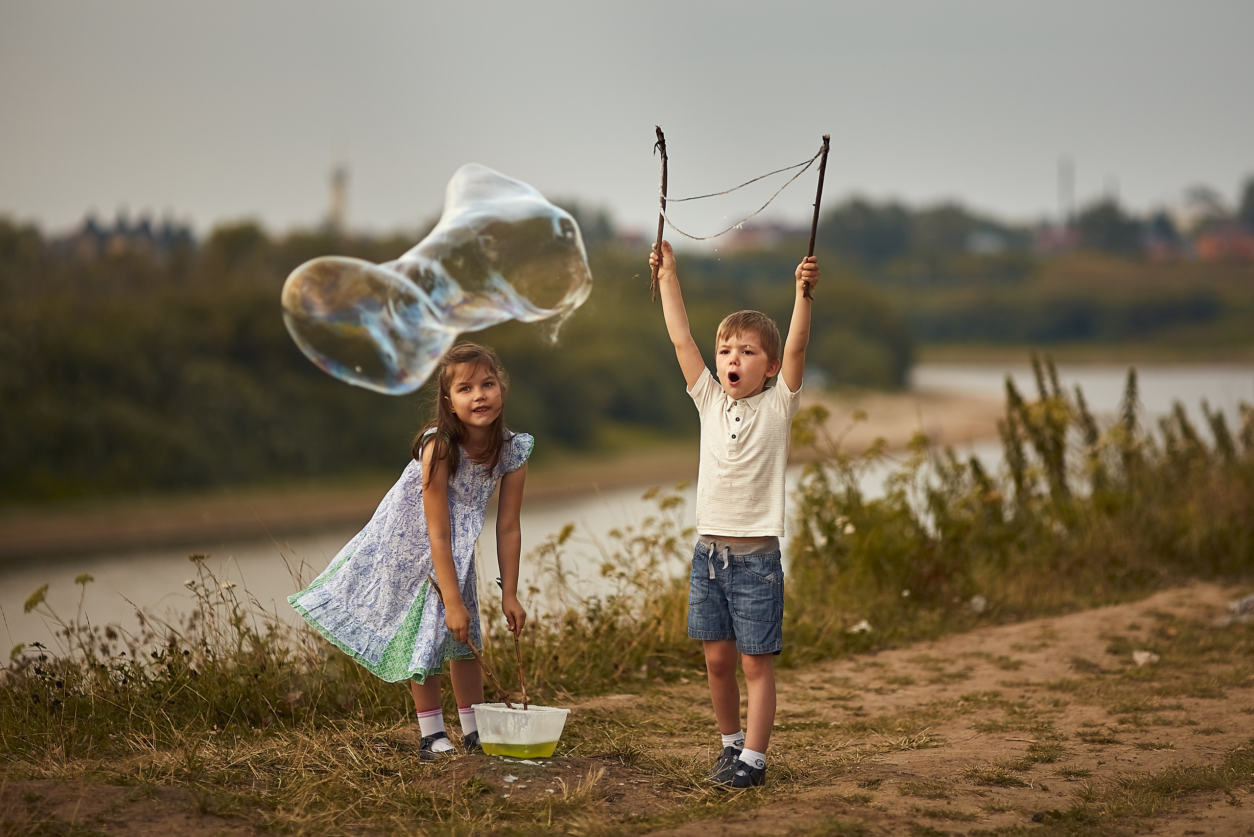 Магия вне Хогвардса. Чудесные пузыри. Фотограф Москва|Ясенево Яна Новокрещенных