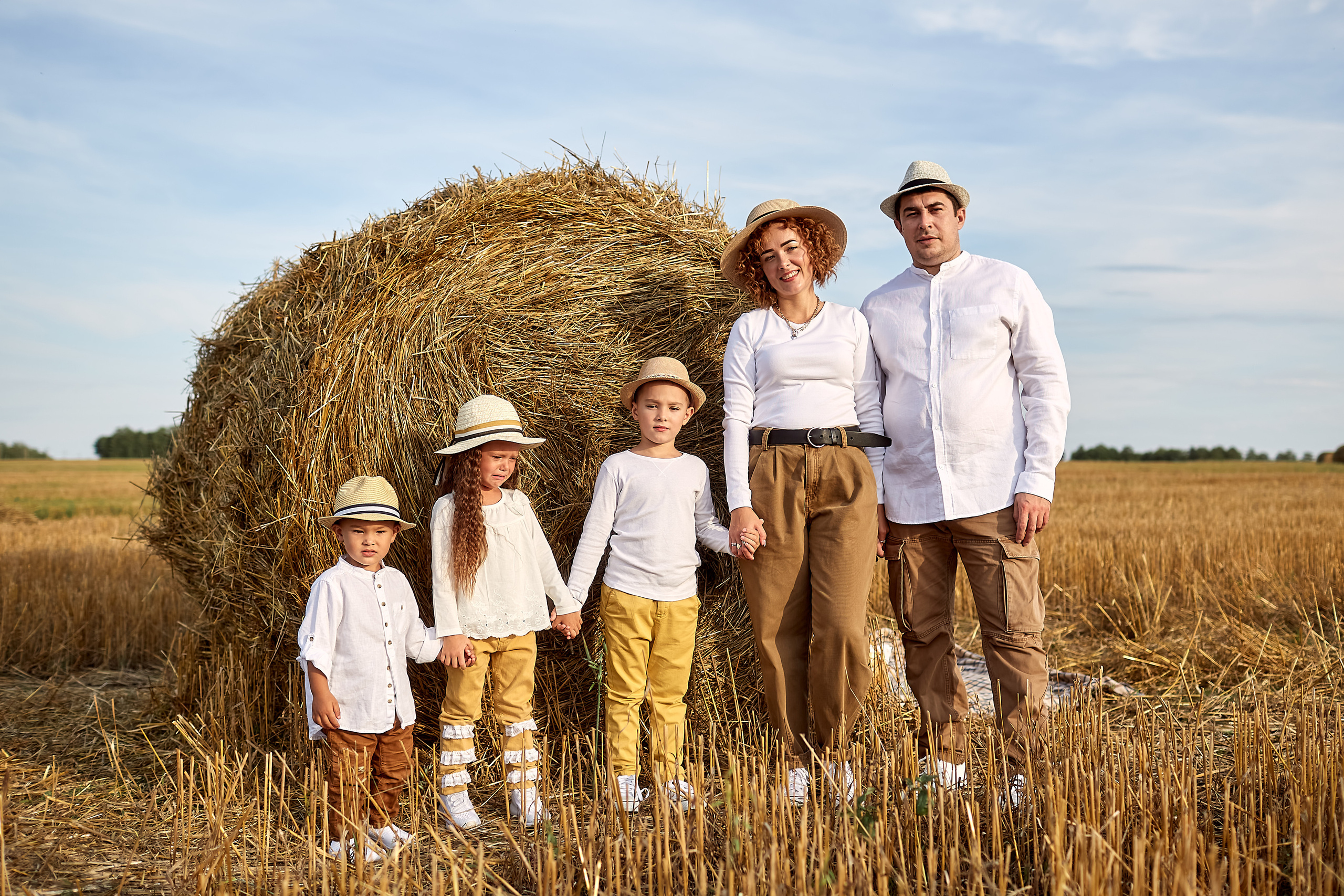 Безмятежность в поле. Фотограф Москва|Ясенево Яна Новокрещенных