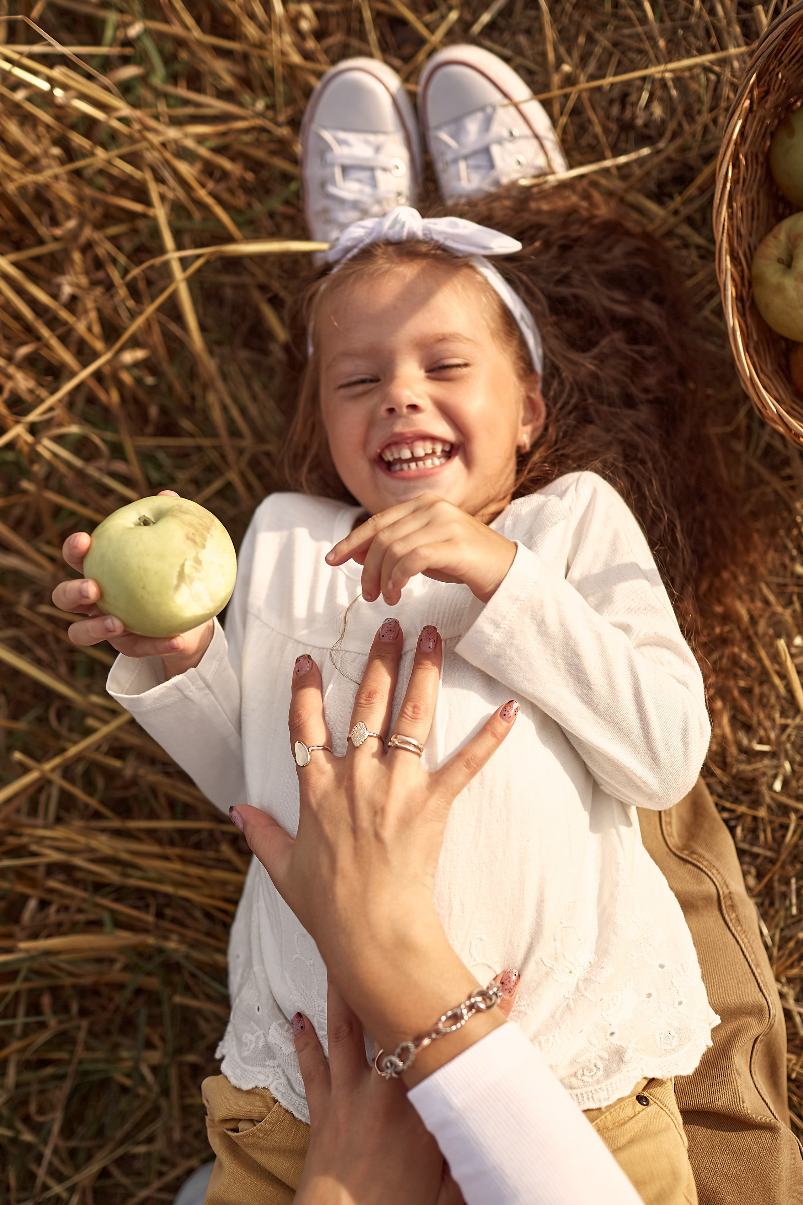Безмятежность в поле. Фотограф Москва|Ясенево Яна Новокрещенных