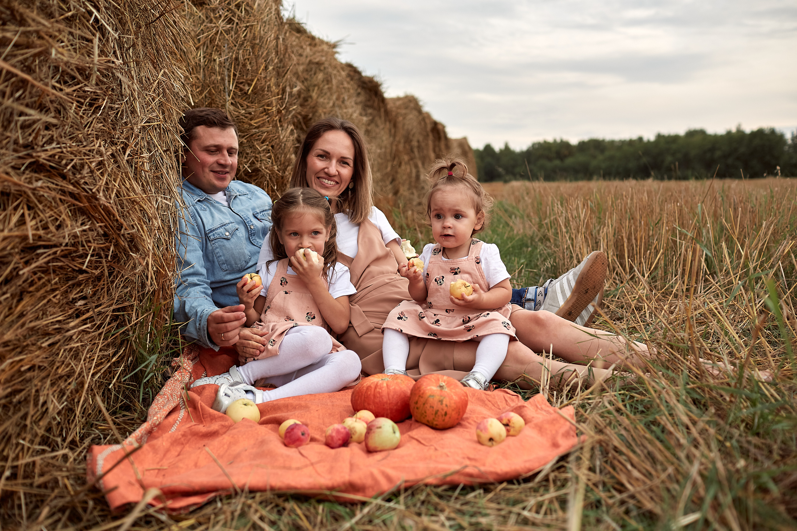 Полюшко, поле. Фотограф Москва|Ясенево Яна Новокрещенных