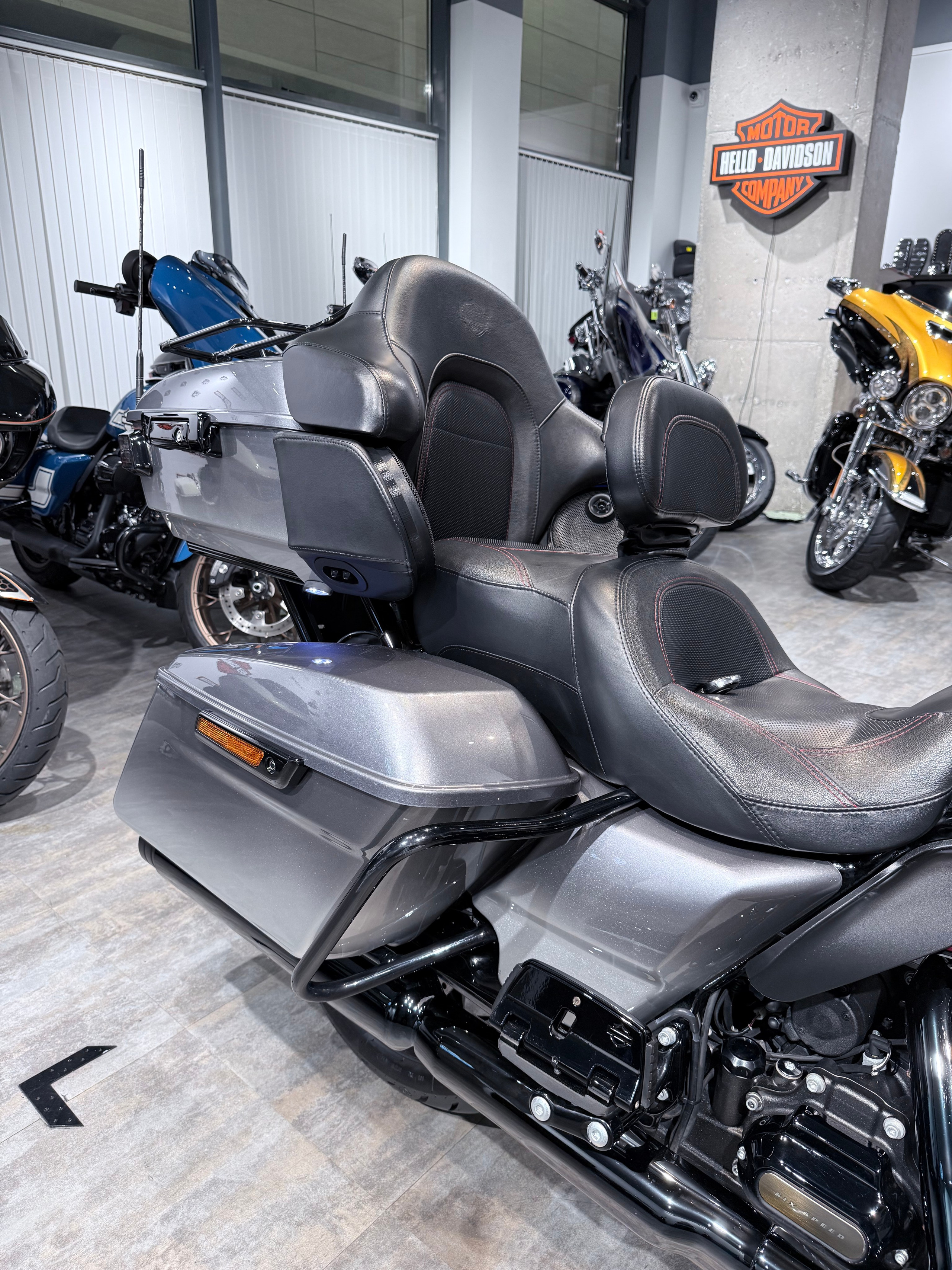 2019 CVO Electra Glide Limited 117 (Nardo Gray). Hello Davidson, Москва. Только хорошие мотоциклы…
