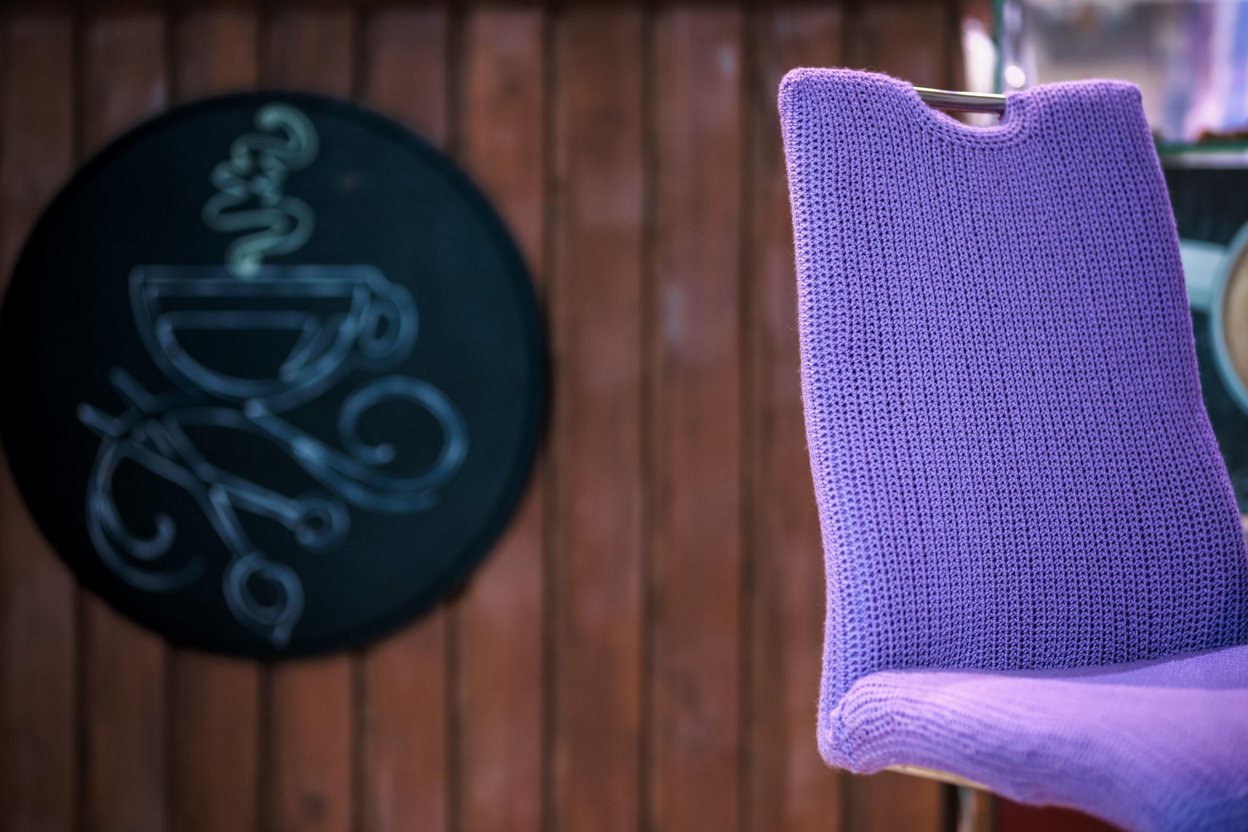 В кафе. Фотограф репортажей и стритфотосессий в Москве Людмила Смирнова