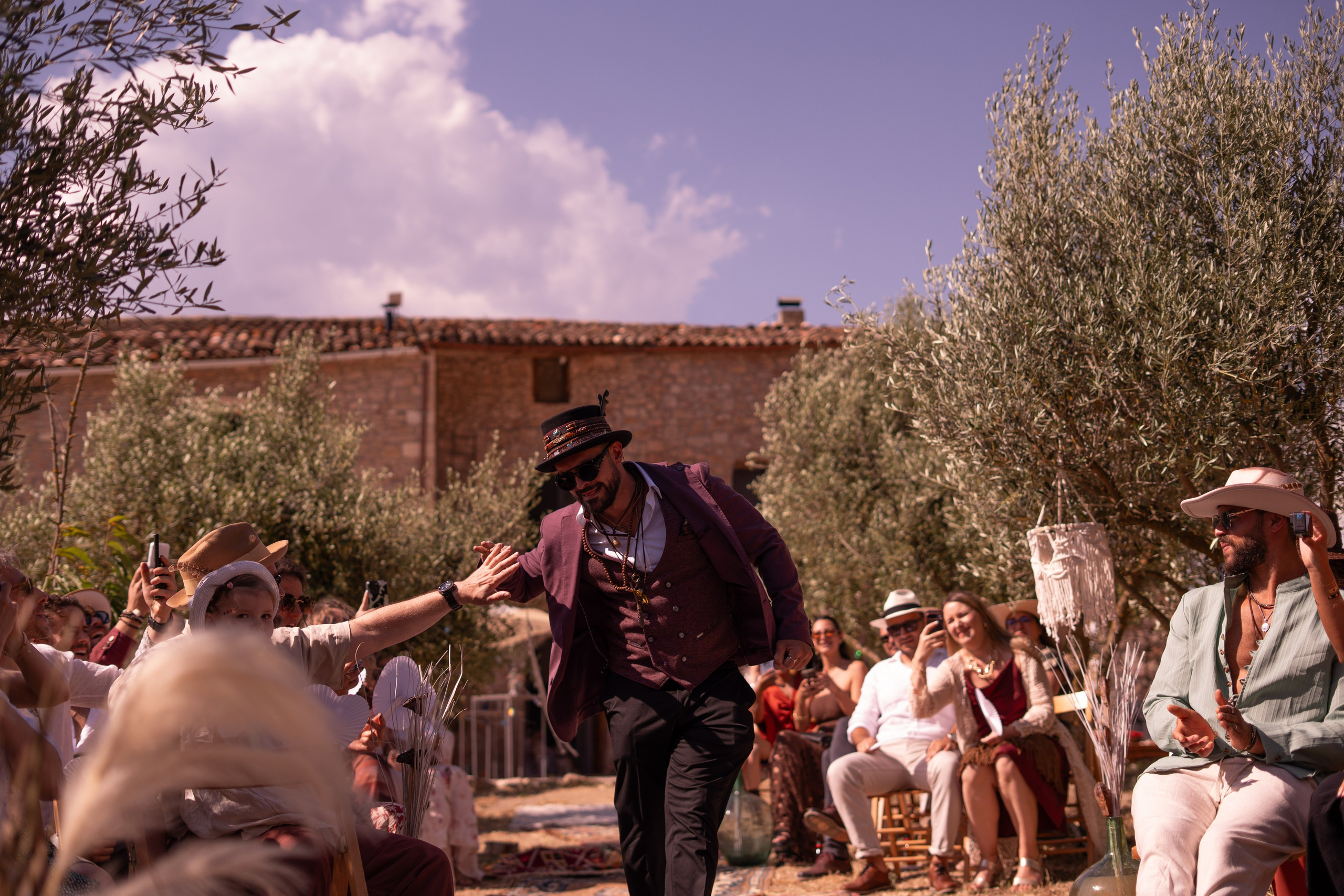 Stasy and Roberto. Wedding Photographer in Barcelona and Medellin