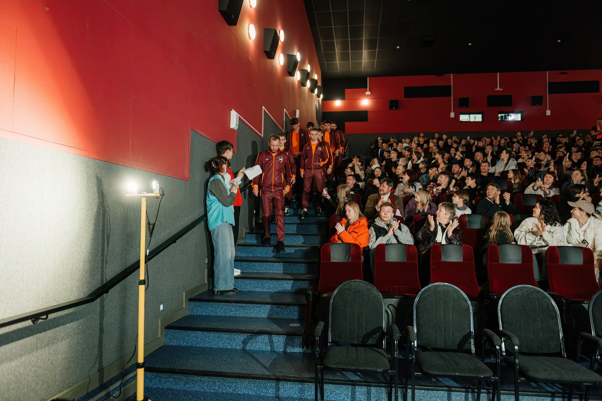 Презентация фильма «ТЕМП: «Профессиональные любители». Свадебный и репортажный фотограф Никита Сницарев в Барнауле