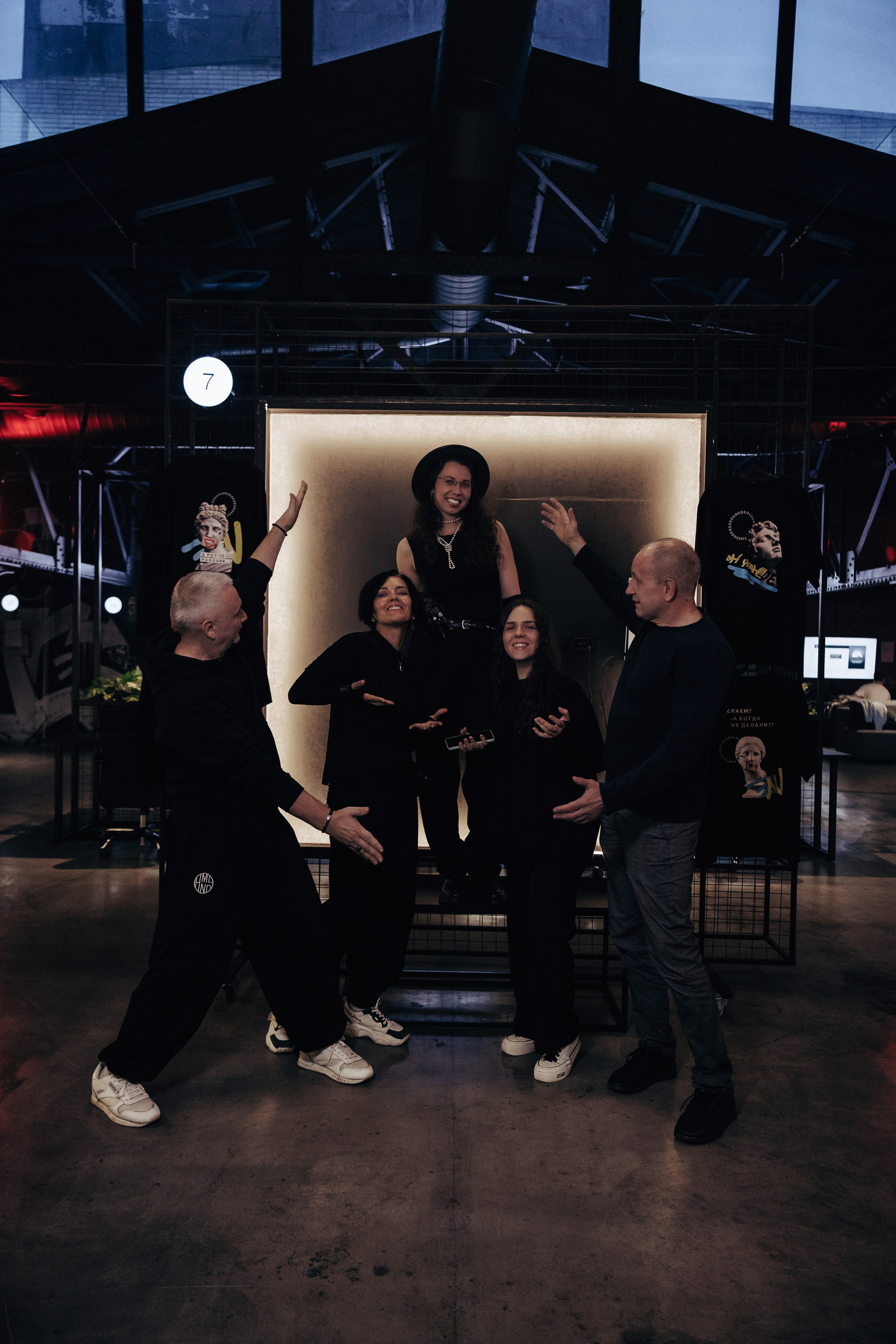 Репортажная съёмка на дне рождения школы ораторского мастерства «ОЕ Оратор». Профессиональный фотограф в Санкт-Петербурге Александр Волосенцев