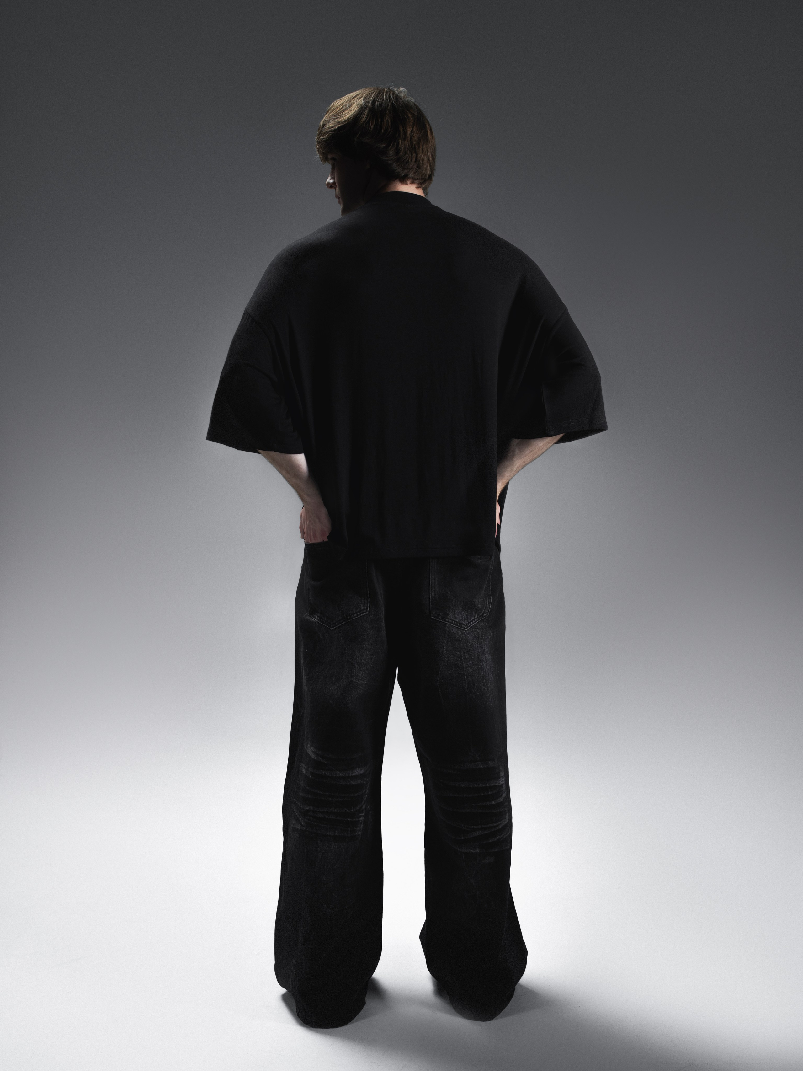 КАТАЛОГ | серый фон. RUNA production — стильные съемки для брендов