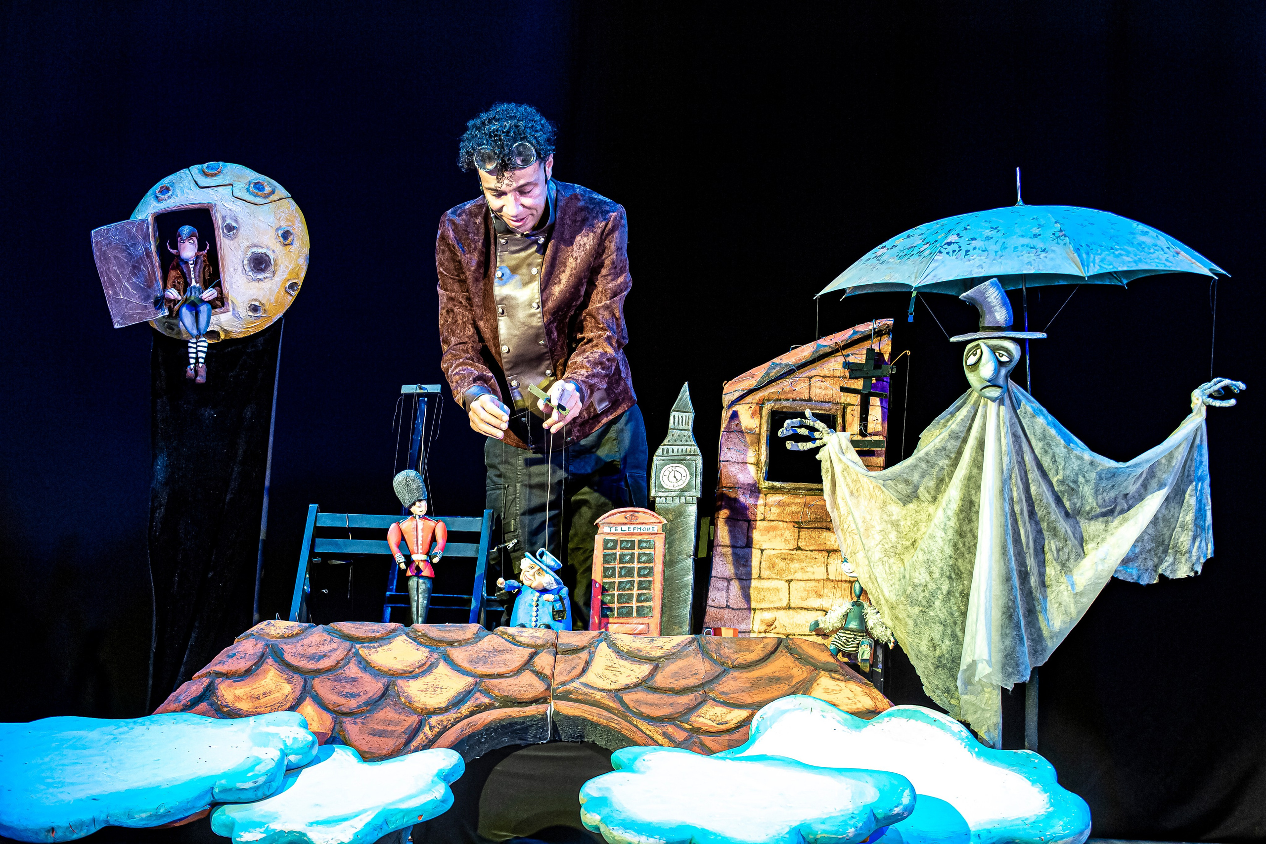 Человек с луны — спектакль кукольного театр Саквояж. Фотограф в Сочи Юрий Шептаев