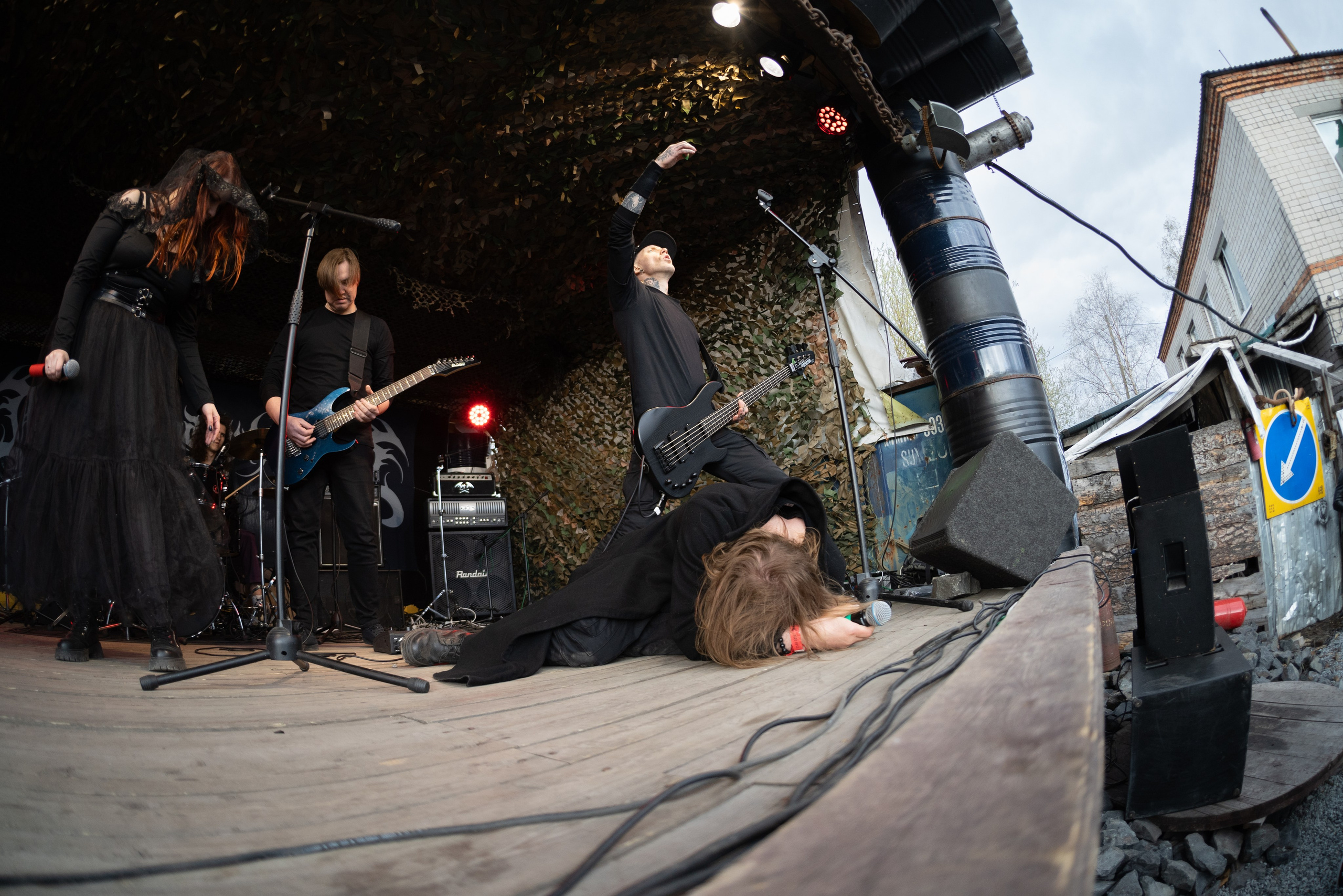 Фестиваль «ПОСРЕДИ КЛАДБИЩ И БОЛОТ»|Архангельск. Концертный и репортажный фотограф в Санкт-Петербурге Слава Пахомов