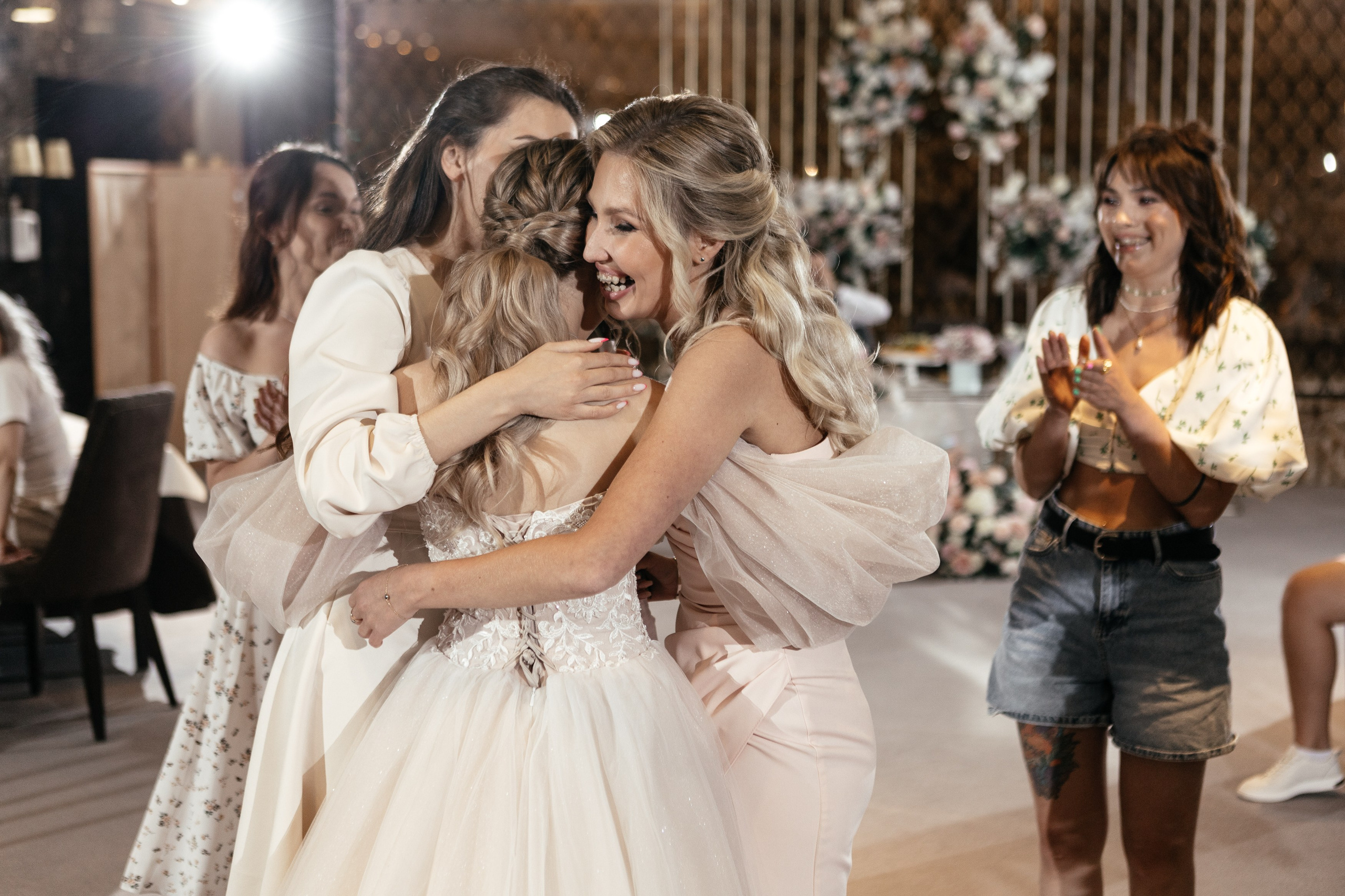 Свадебный фотограф Уфа — Руслан ГабдлисламовЖивые эмоции, красивые кадры, воспоминания на всю жизнь.Работаю по всей Республике Башкортоста. Свадебный фотограф Уфа Руслан Габдлисламов