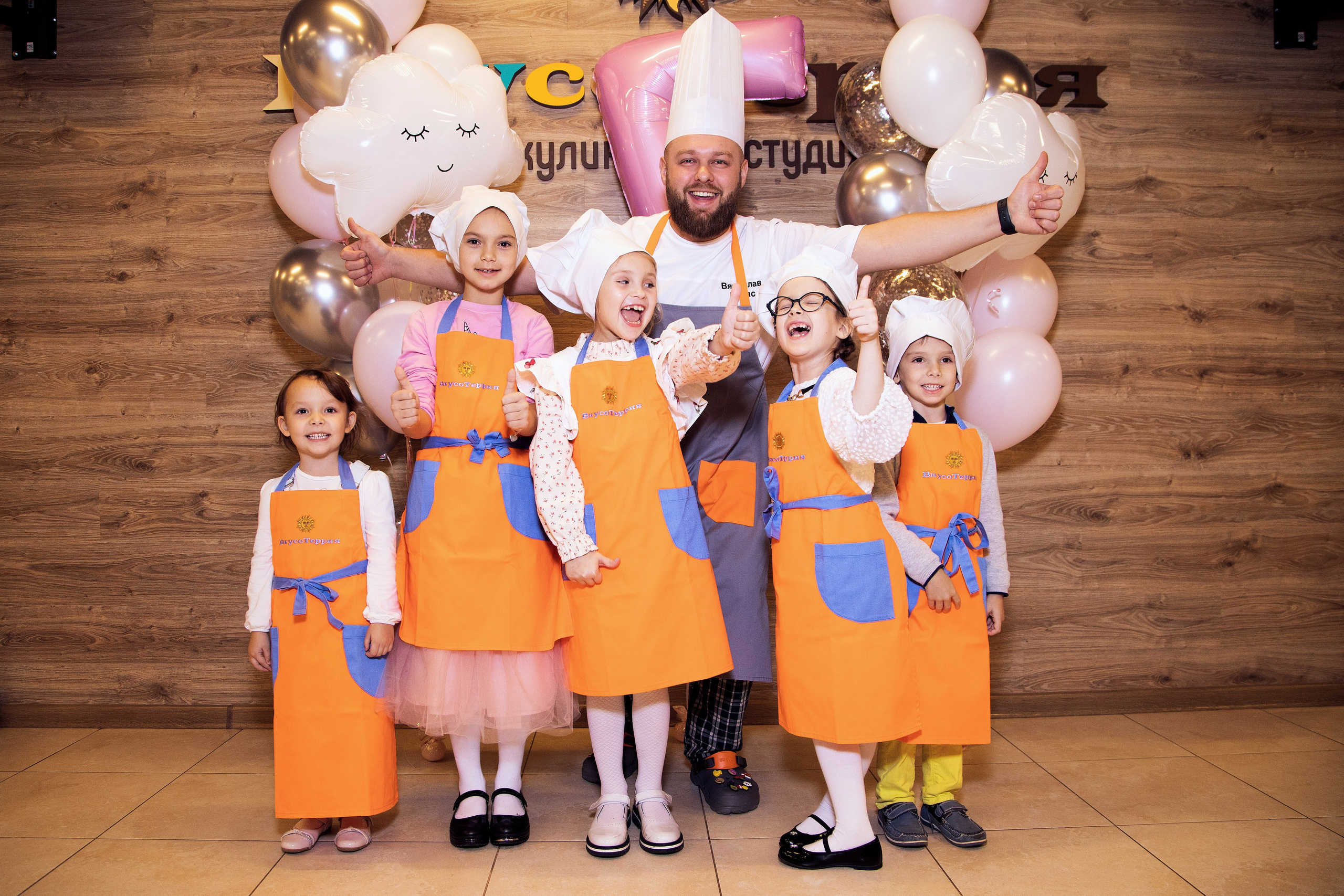 Кира. День рожденья. Фотограф Савченко Люба. Москва