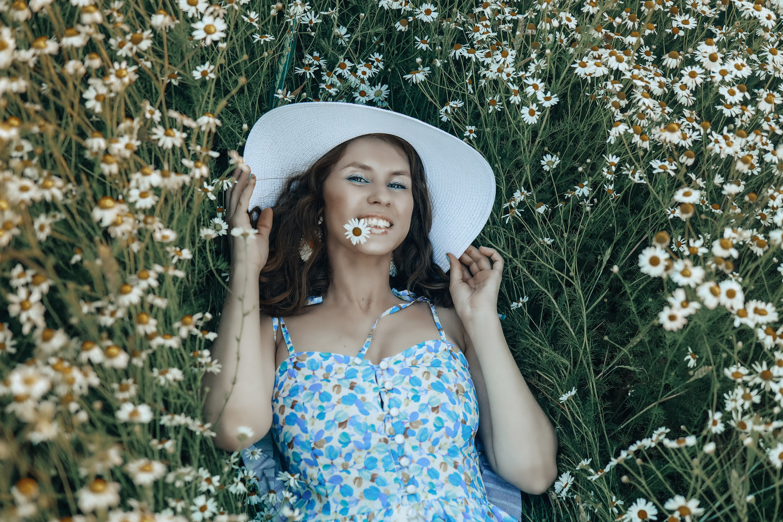 Фотосессия в ромашках и поле пшеницы. Иванова Ирина Свадебный и семейный фотограф г. Уфа