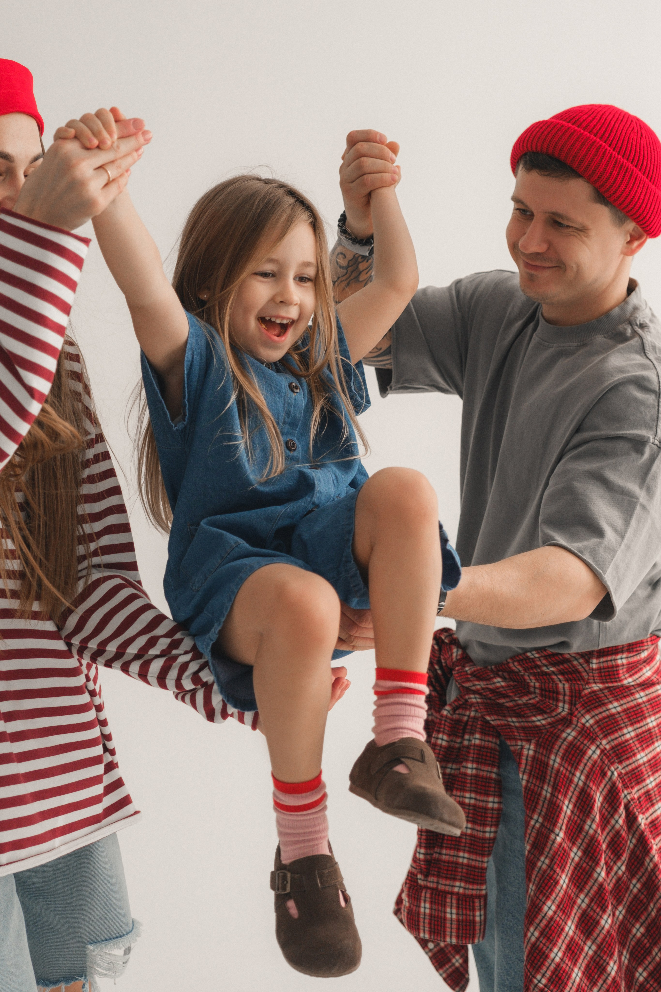 Артем, Ксюша и Ульяна. Свадебный и семейный фотограф в Волгограде