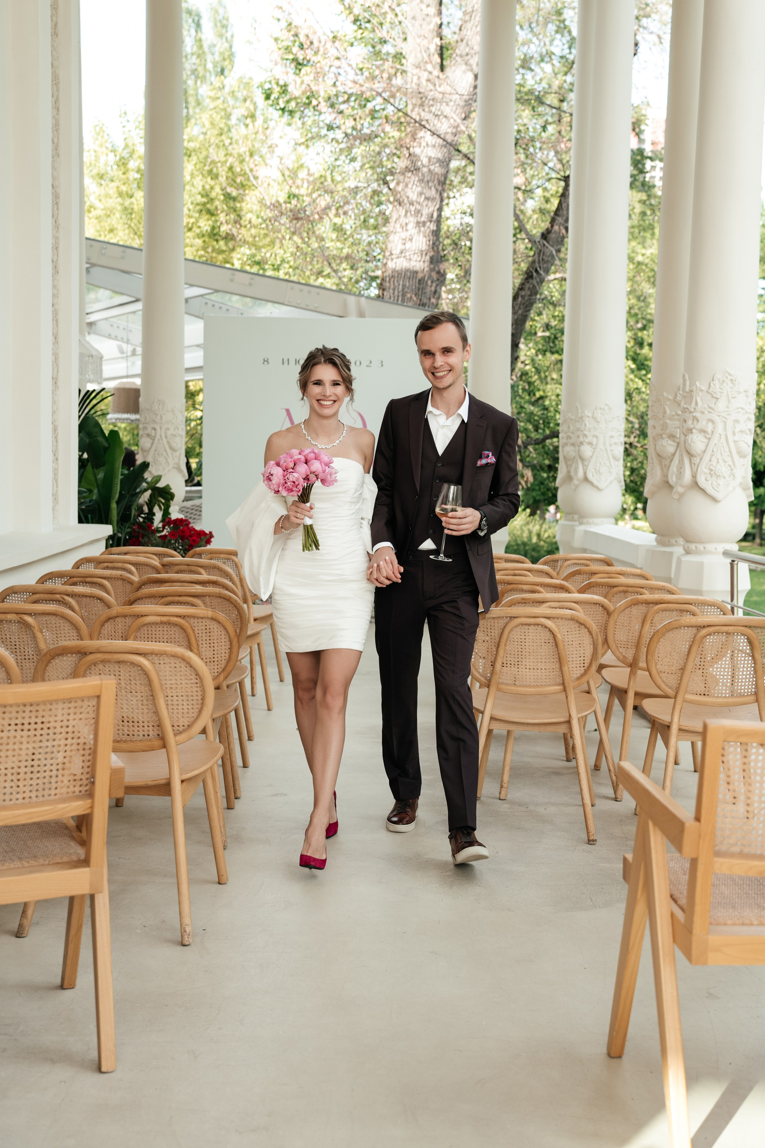 Ресторан Домик в саду, ВДНХ. Свадебный фотограф Москва Александра Аверкова