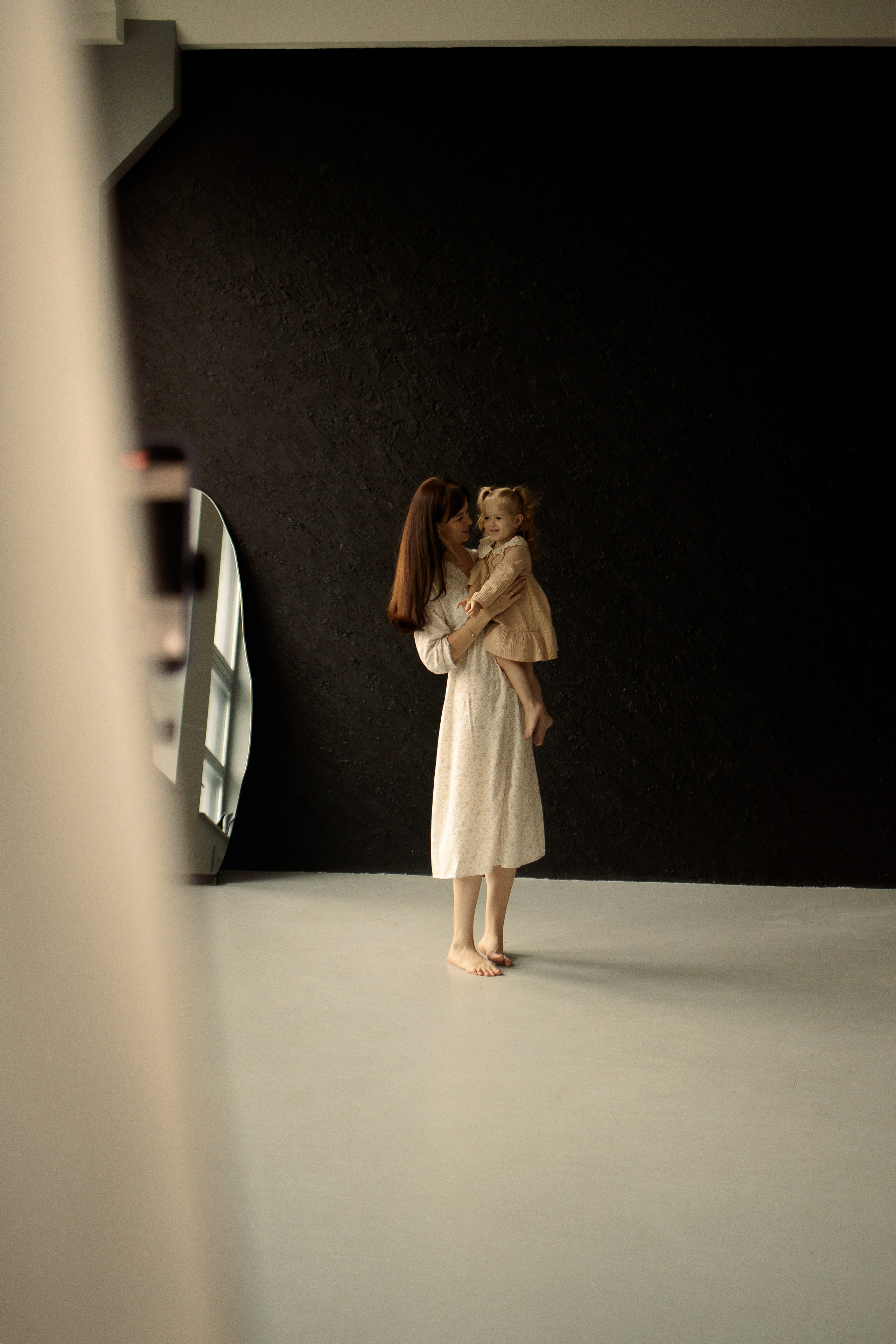 Настя и Анюта. Семейный фотограф Фотосессия беременности  Екатеринбург Елена Луткова