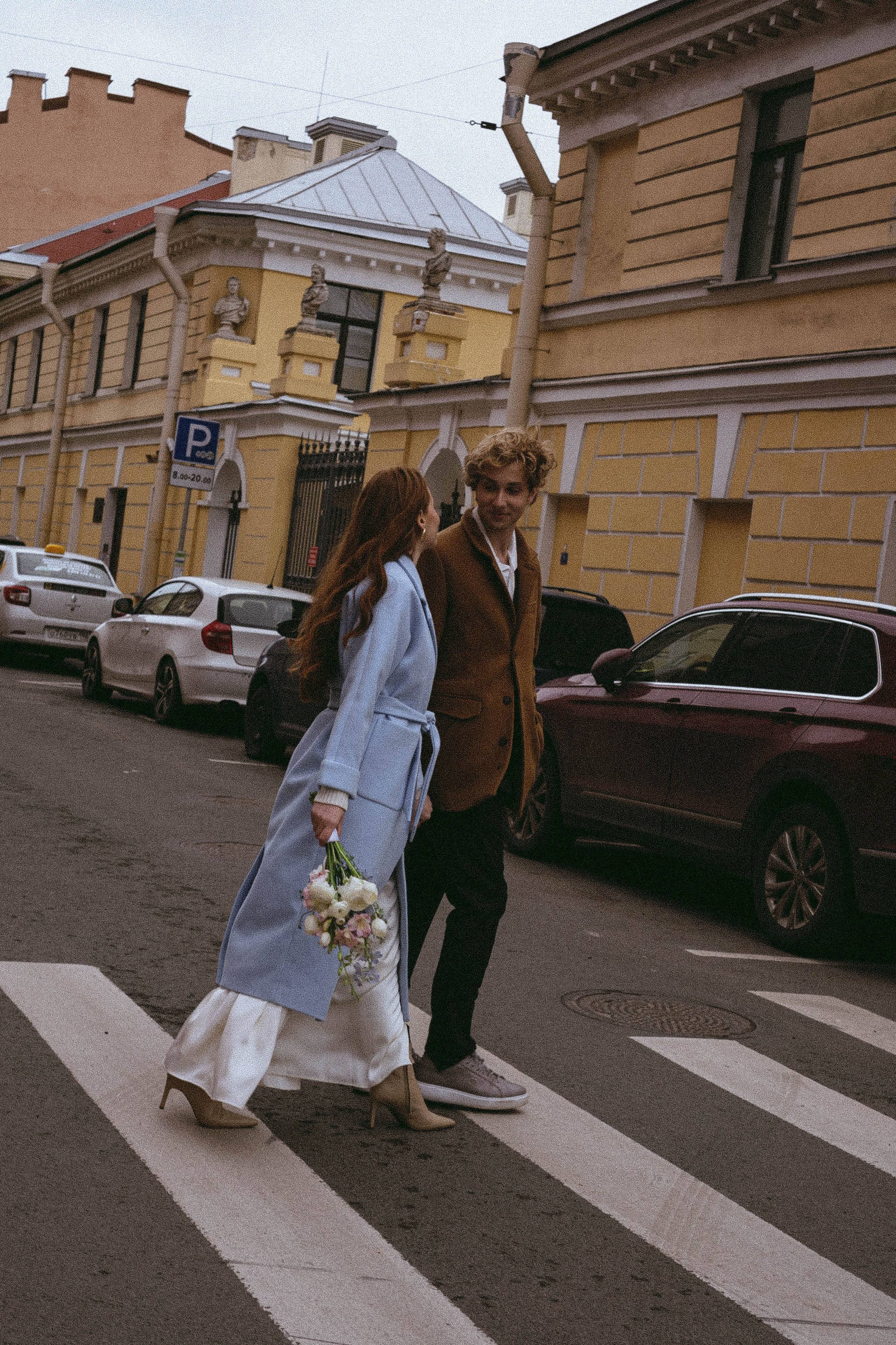 СВАДЕБНАЯ СЬЕМКА В ОТЕЛЕ. СБОРЫ ЖЕНИХА И НЕВЕСТЫ И ТАКЖЕ ТОР И ПОДГОТОВКА К ПРОГУЛКЕ И ПРОГУЛКА ПО ПЕТРОГРАДКЕ. Профессиональный фотограф, Санкт-Петербург — Виктория Богомолова