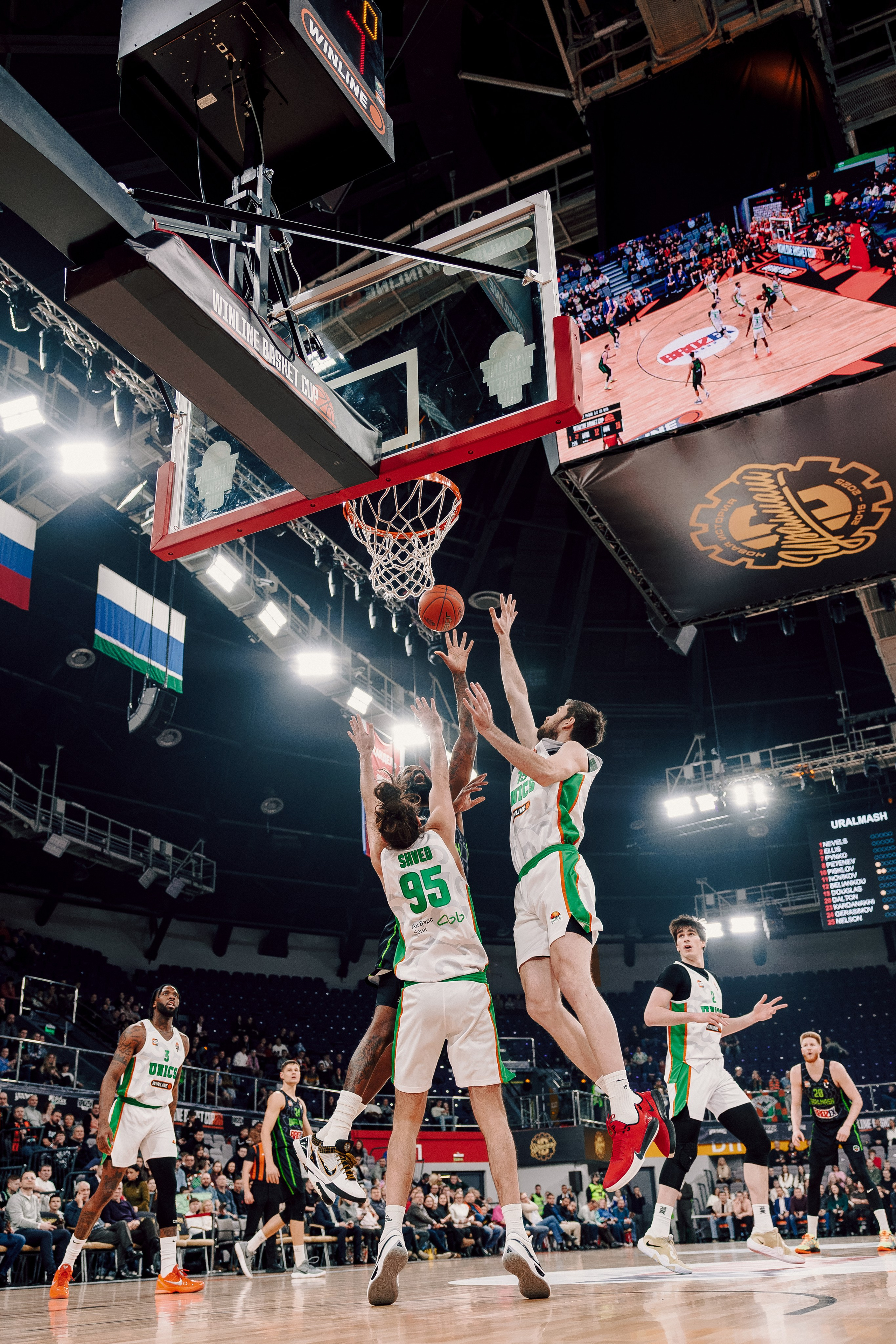 Winline Basket Cup — УРАЛМАШ — УНИКС. Лёшка Варзегов — фотограф