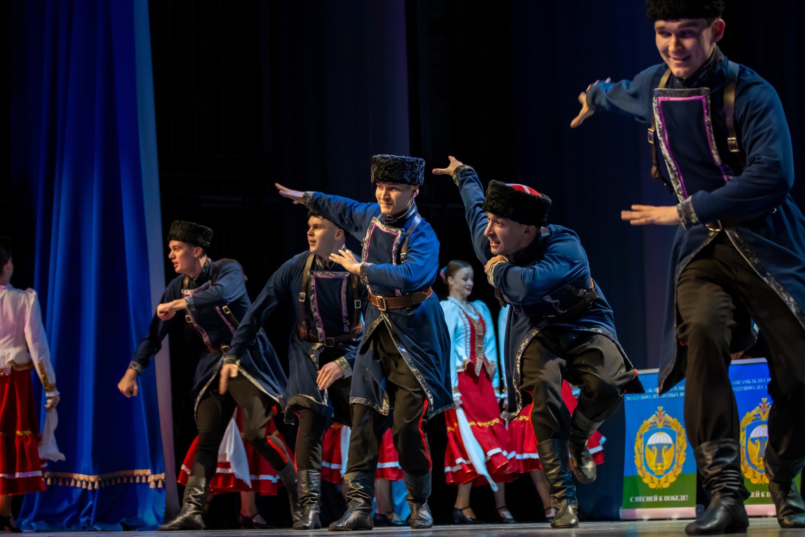 Концерт ансамбля ВДВ. Фото и видео в Москве Клим Воробьев