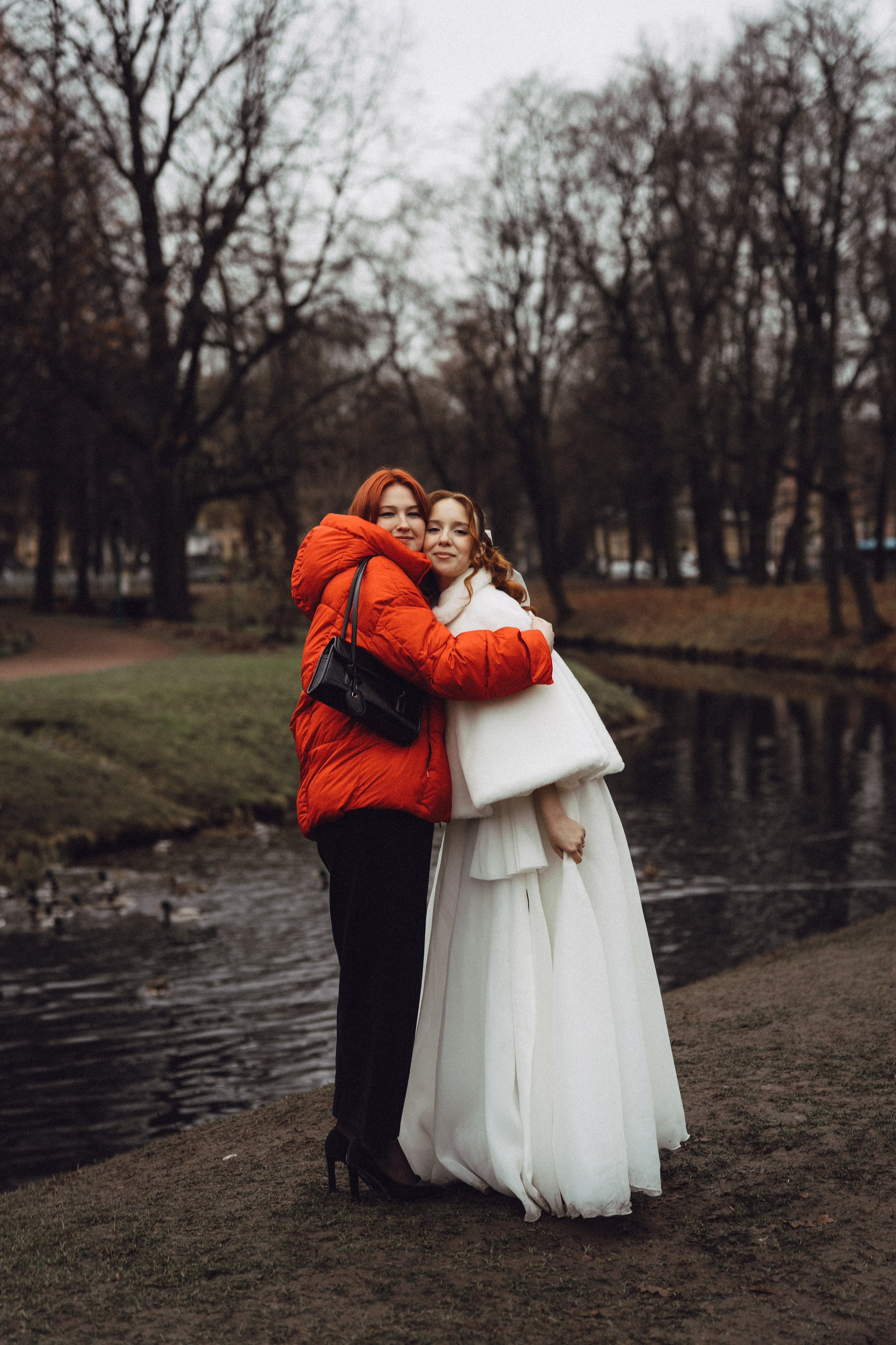 СВАДЕБНАЯ СЬЕМКА ВО ВТОРОМ ДВОРЦЕ С ГОСТЯМИ И ПРОГУЛКА В ТАВРИЧЕСКОМ САДУ. Профессиональный фотограф, Санкт-Петербург — Виктория Богомолова