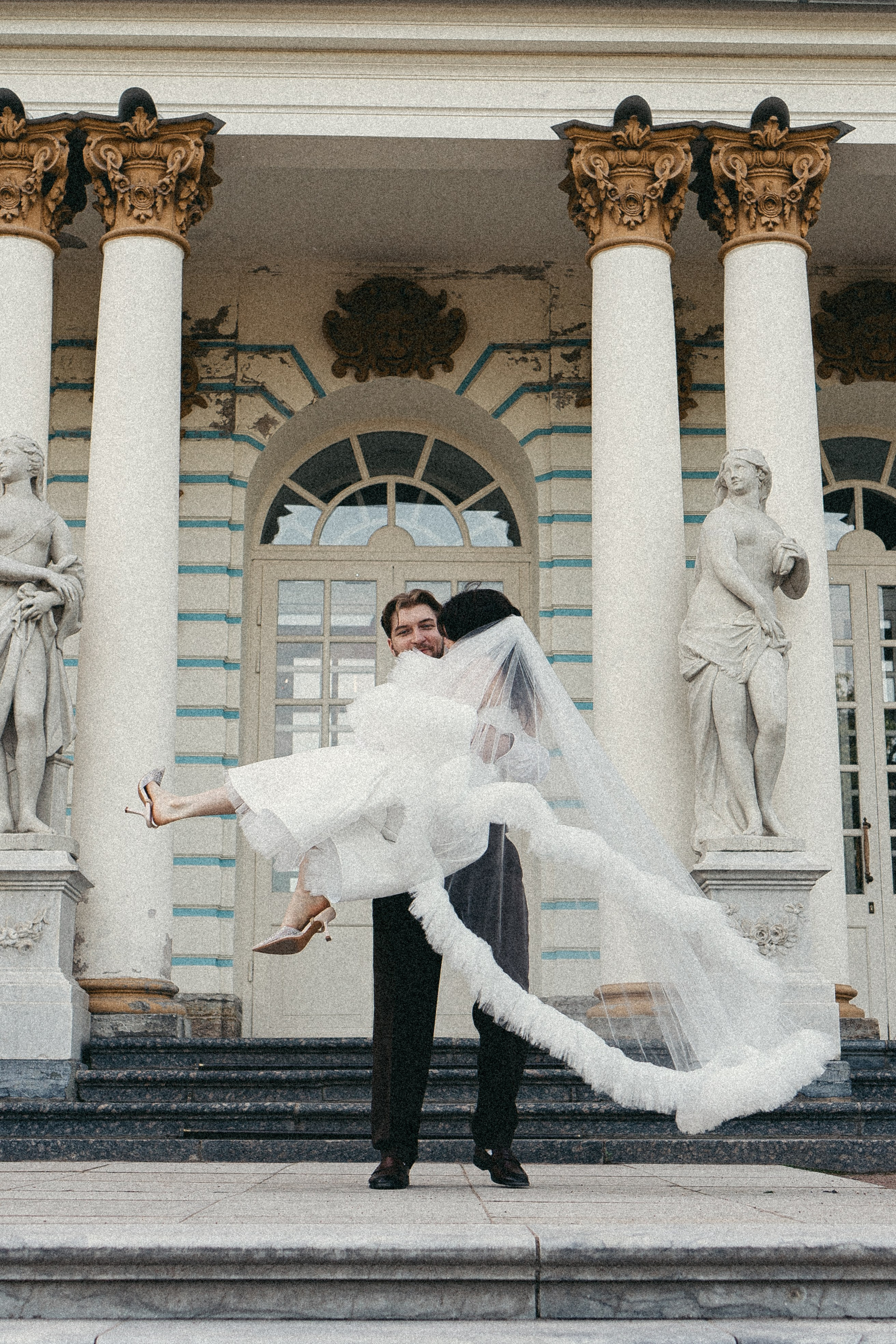 СВАДЕБНАЯ ФОТОСЕСИСИЯ В ГОРОДЕ ПУШКИН. Профессиональный фотограф, Санкт-Петербург — Виктория Богомолова