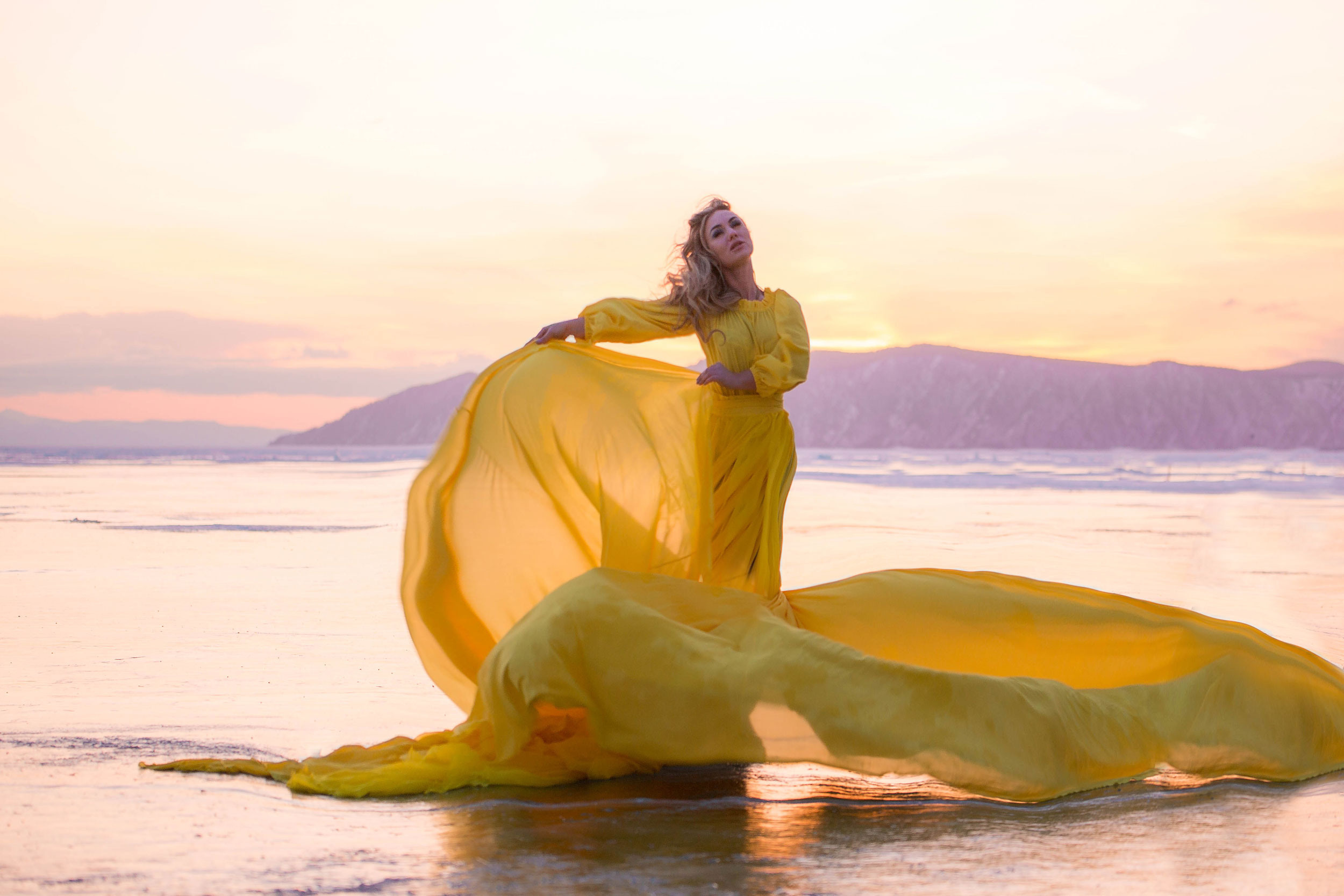 Листвянка. Байкал 2023. Конный фотограф в Красноярске — Любовь Похабова