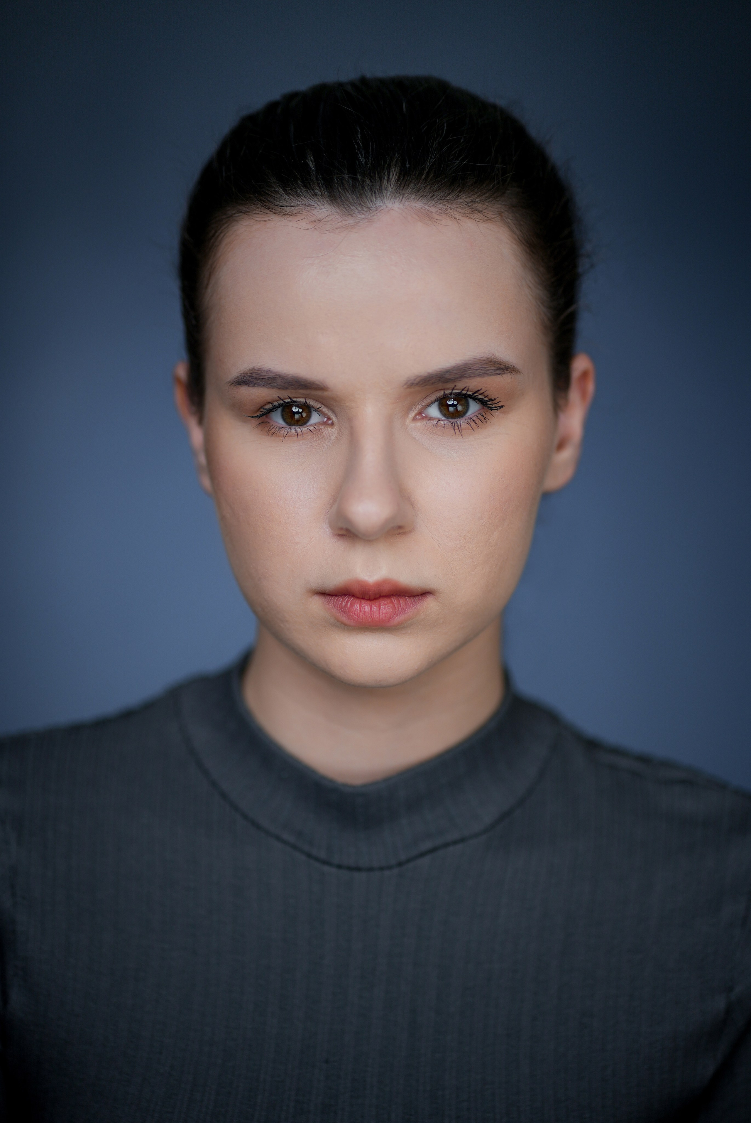 Актриса Дарья Якушевич. Портретная съемка в Москве, студийный фотограф Игорь Фомин