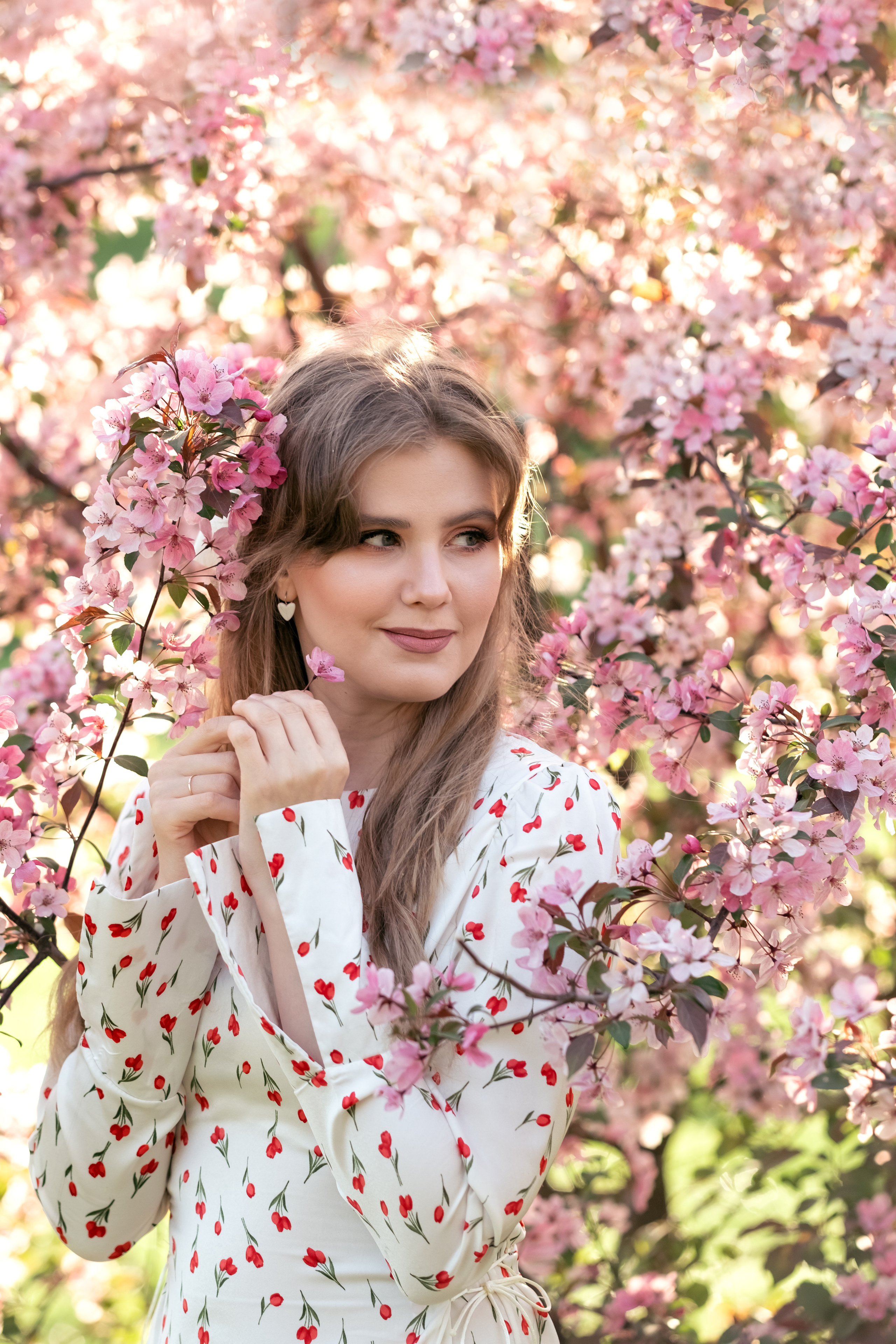 Фотосессия в цветении. Семейный и детский фотограф в Мелитополе /Наталья Зацеркляная