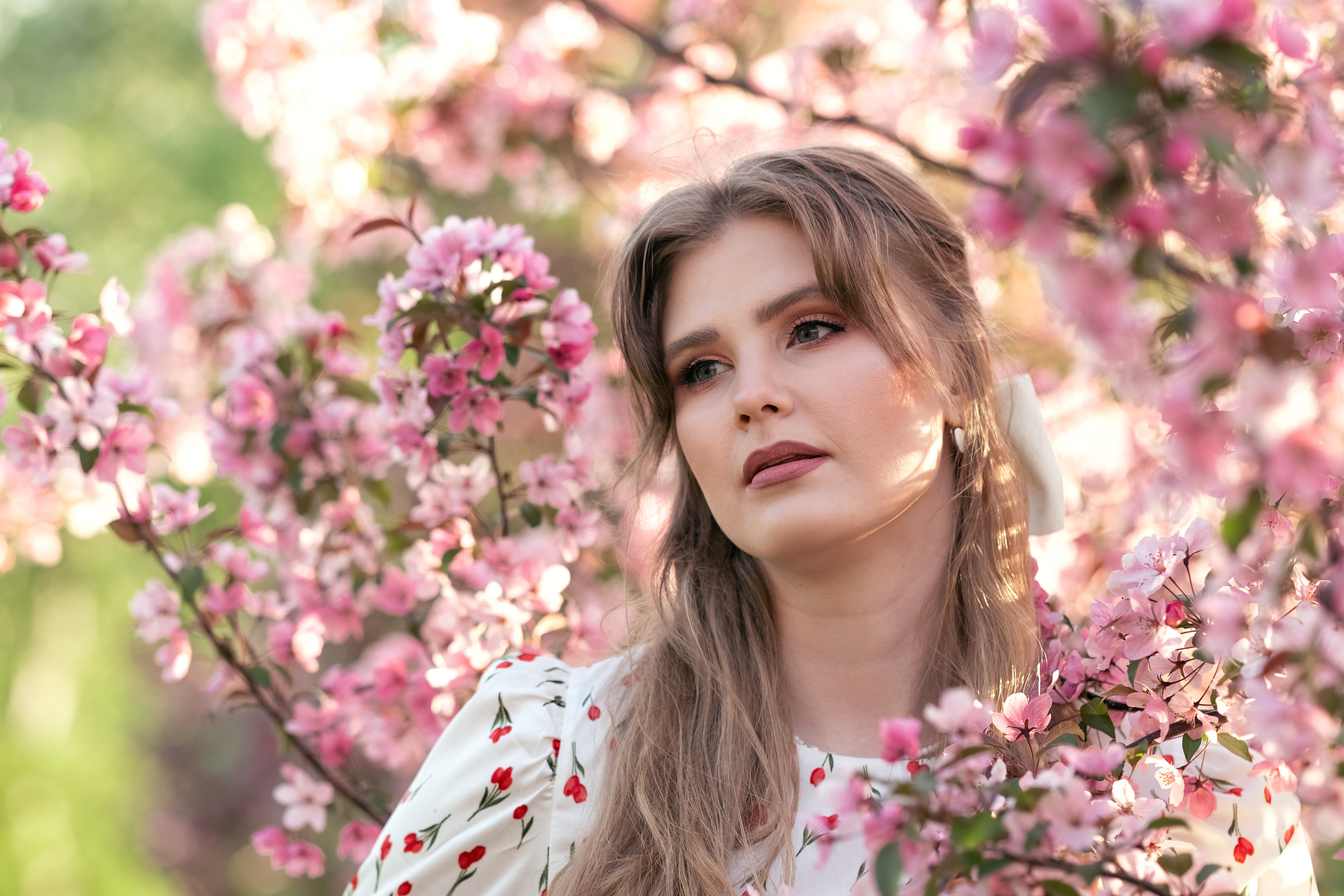 Фотосессия в цветении. Семейный и детский фотограф в Мелитополе /Наталья Зацеркляная