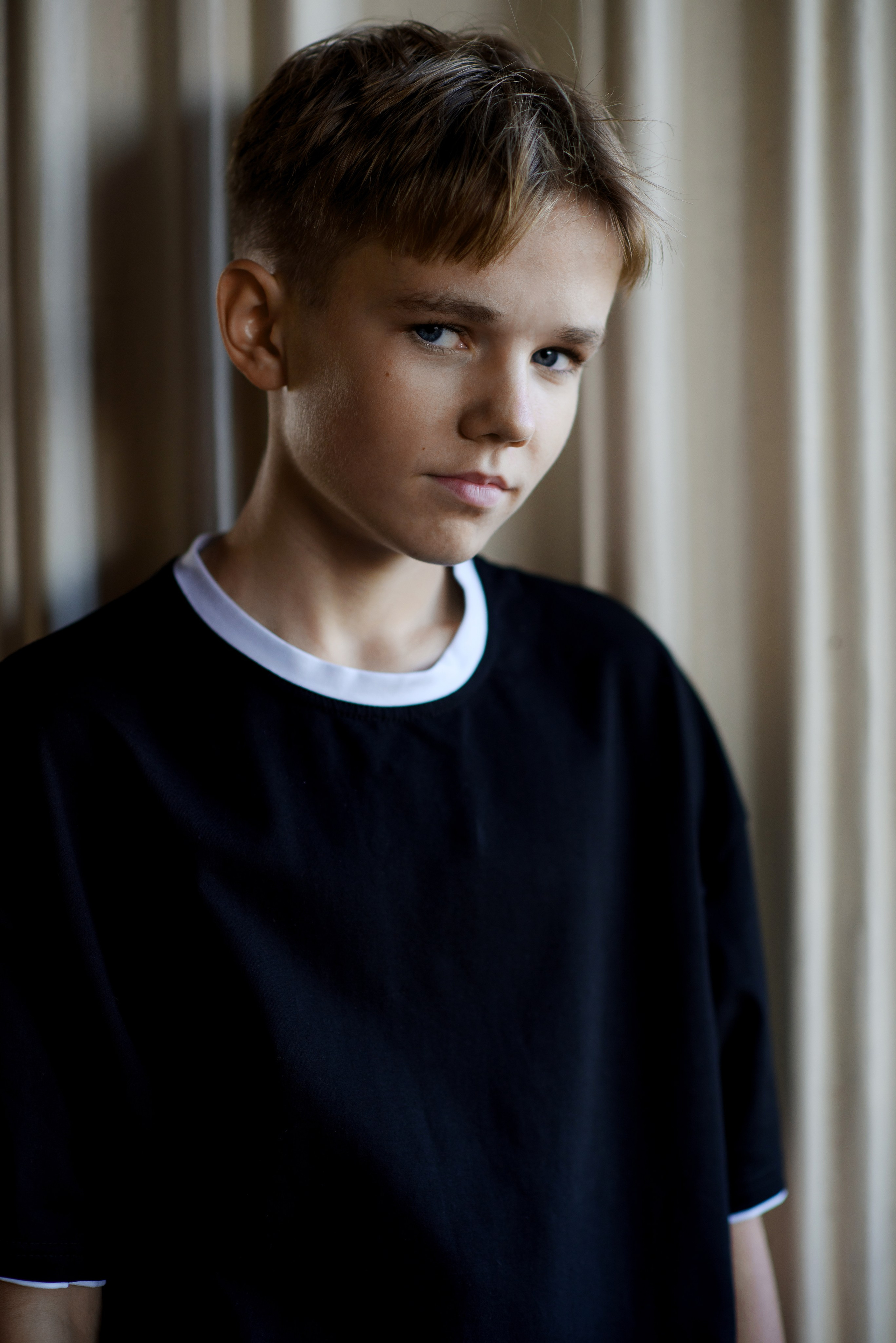 Гриша. Главная