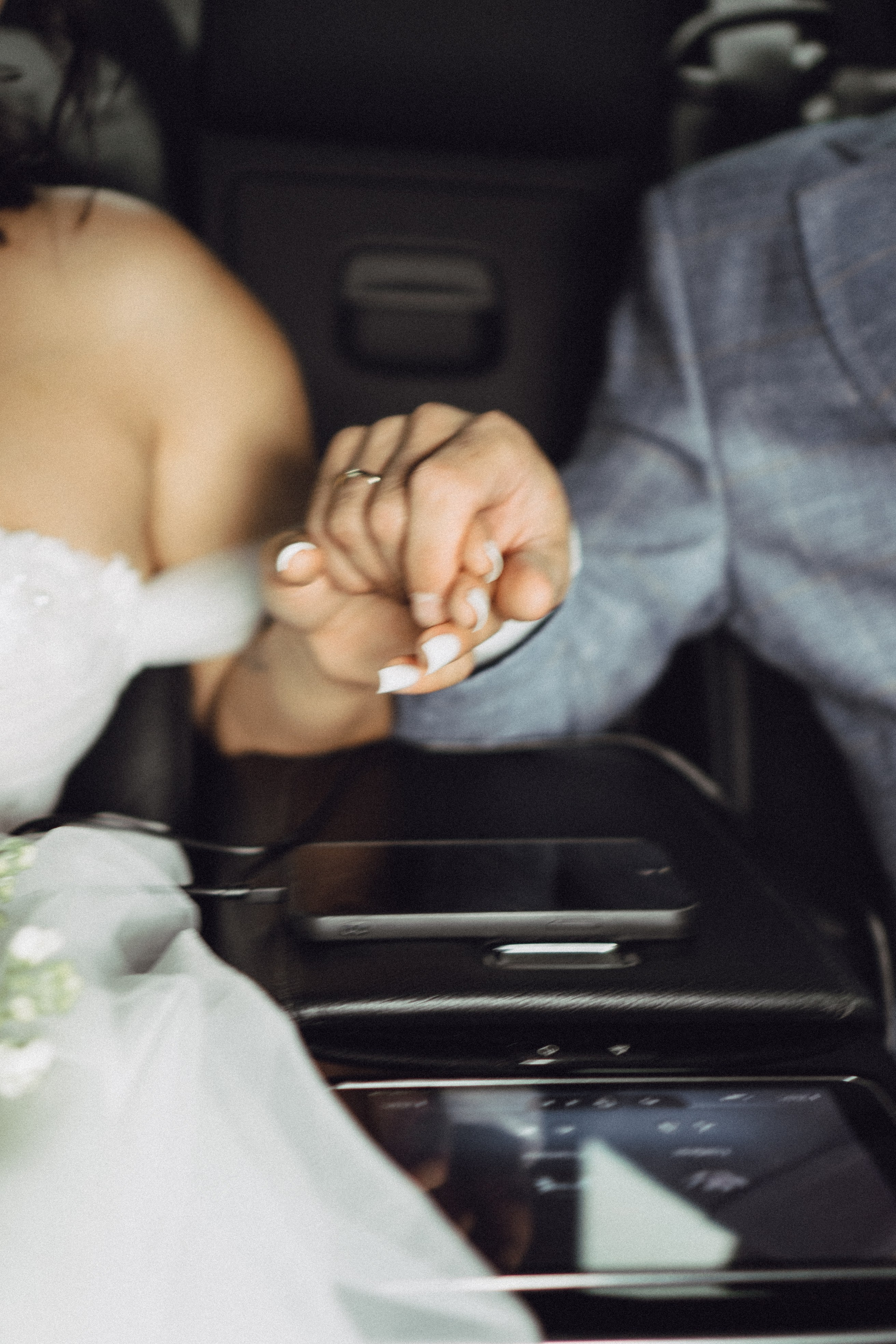 СВАДЕБНАЯ ПРОГУЛКА РЕСТОРАН МЫ ЖЕ НА ТЫ И ФОТОСЕССИИЯ С АВТОМОБИЛЕМ. Профессиональный фотограф, Санкт-Петербург — Виктория Богомолова