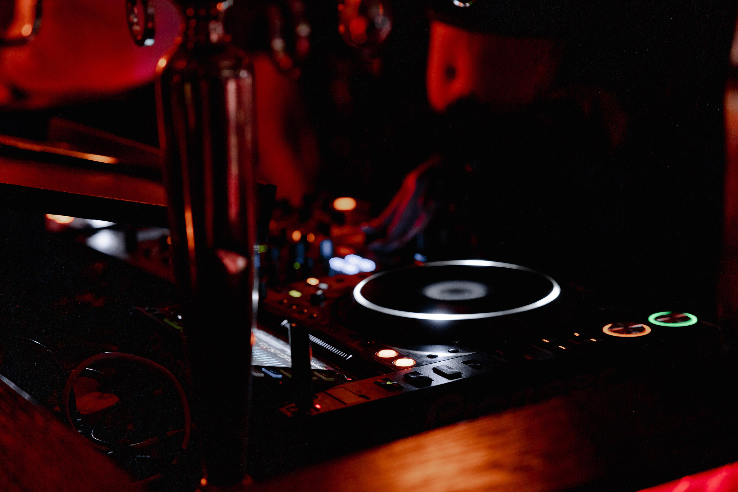 BURLESQUE BY COMMUNITY. Свадебный и контент фотограф в Москве — Юлия Барно (Баранова)