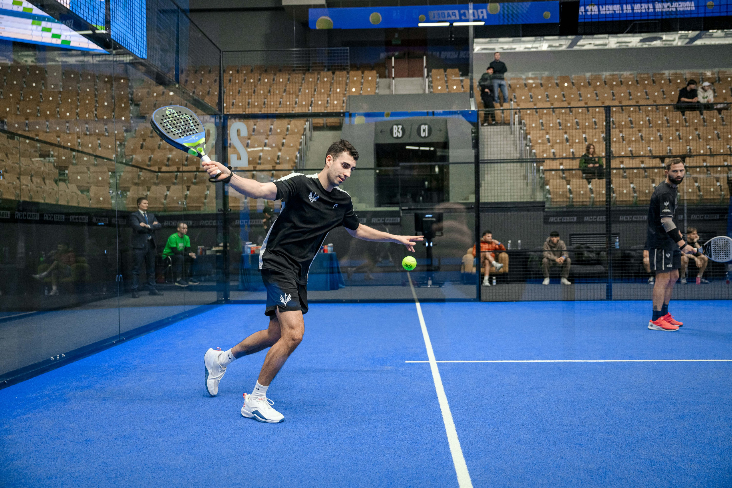 PADEL. Максим Комаров — Профессиональный фотограф