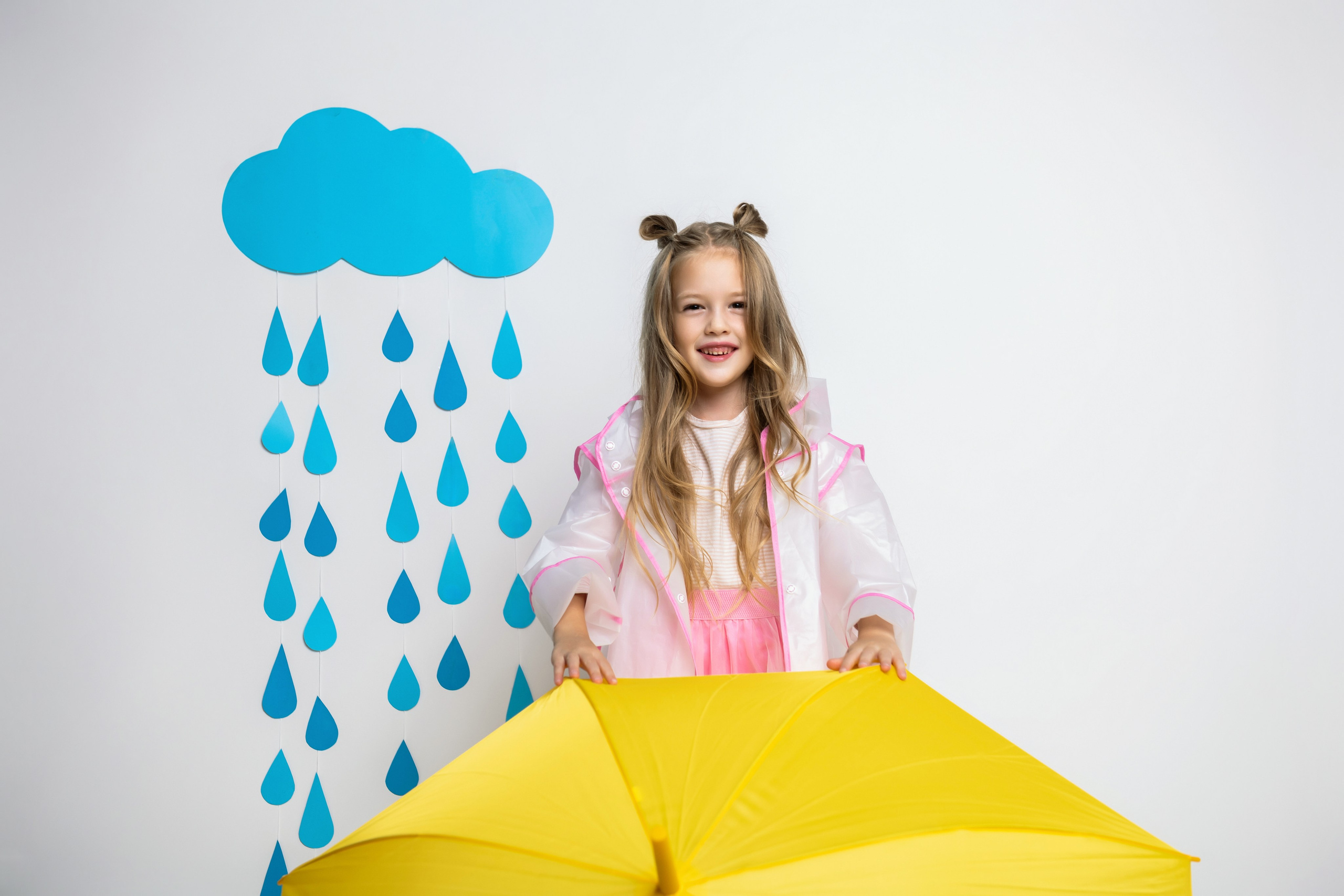 Дождик. Съёмки для брендов в Крыму / Стилист / Продюсер / Женя Мамай