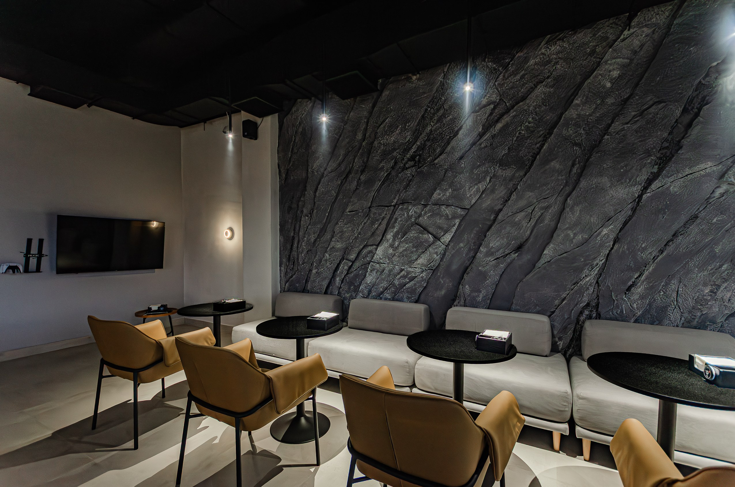 Кальянная Firma. Nataliphotokzn.ru Фотограф. Казань. Интерьерная съёмка