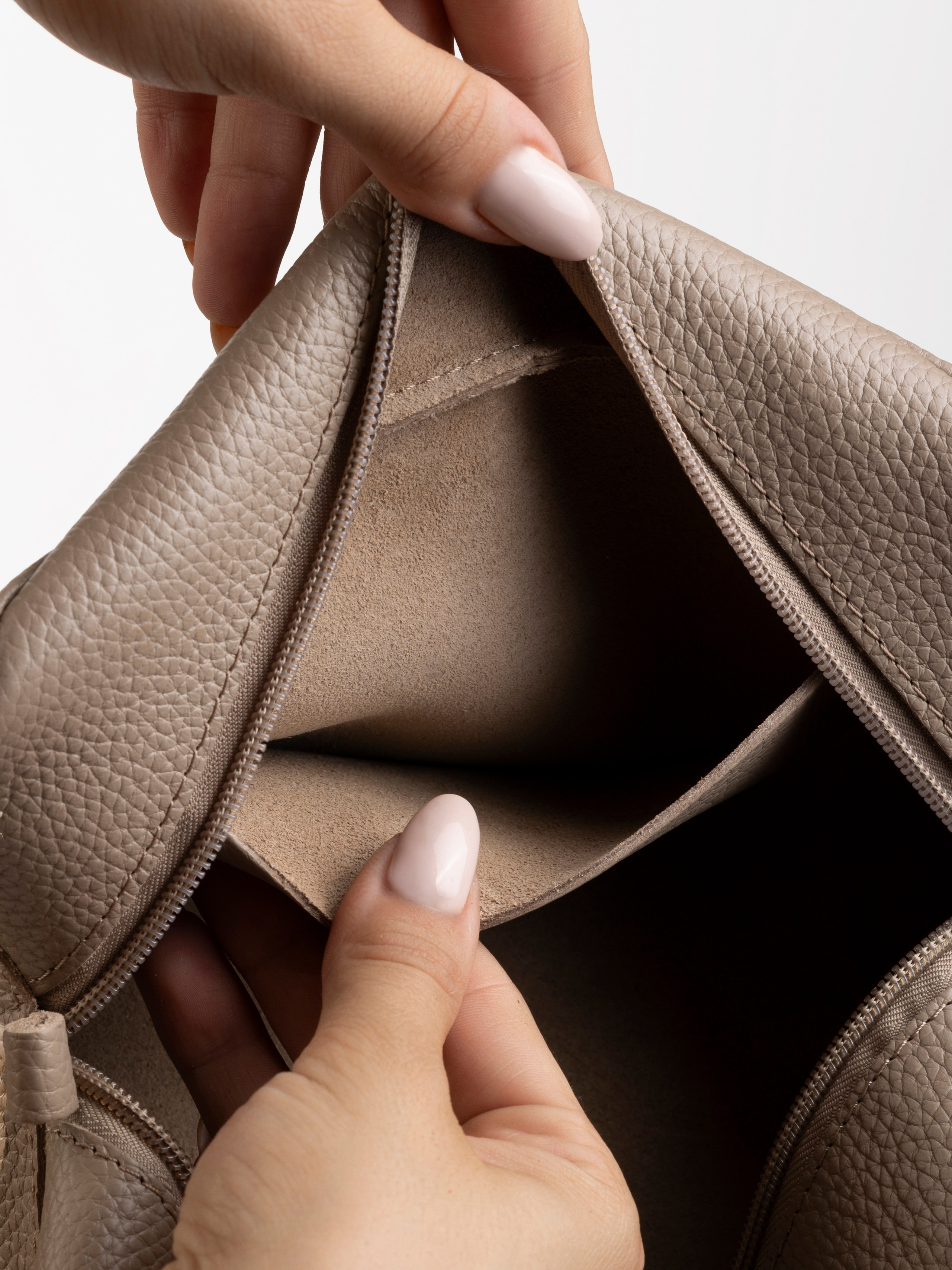 КОСМЕТИЧКИ. Агенство визуального контента