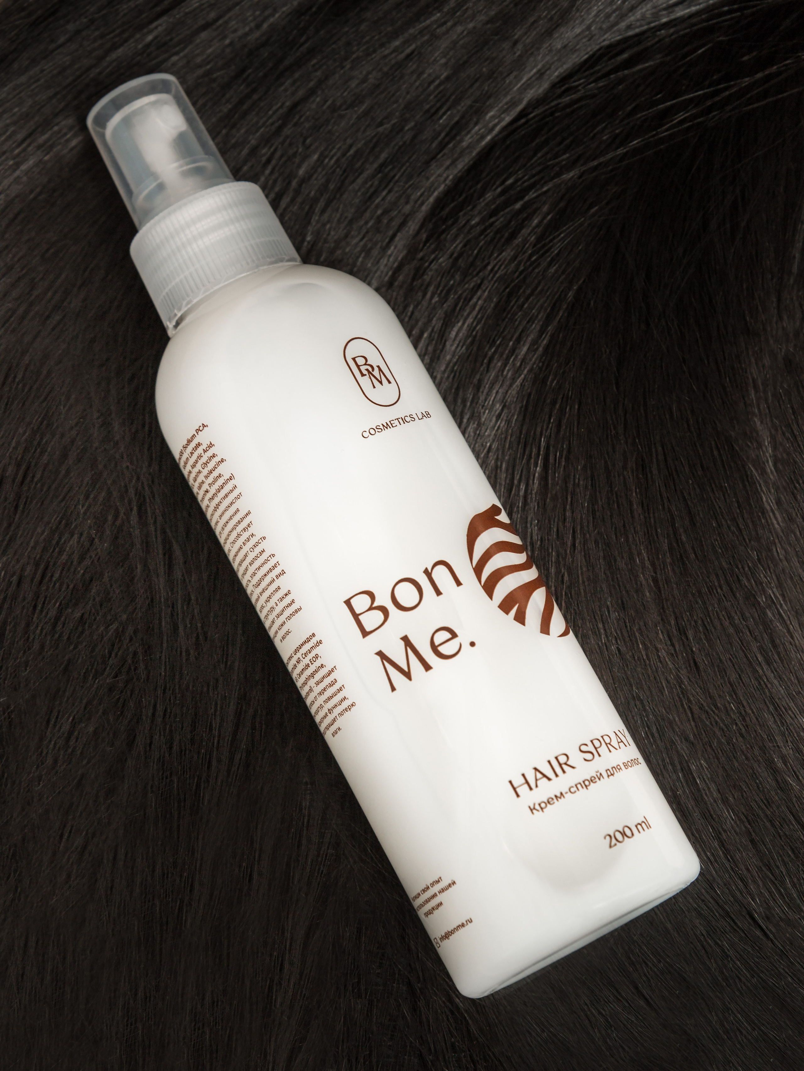 Съемка спрея для волос с моделями для WB